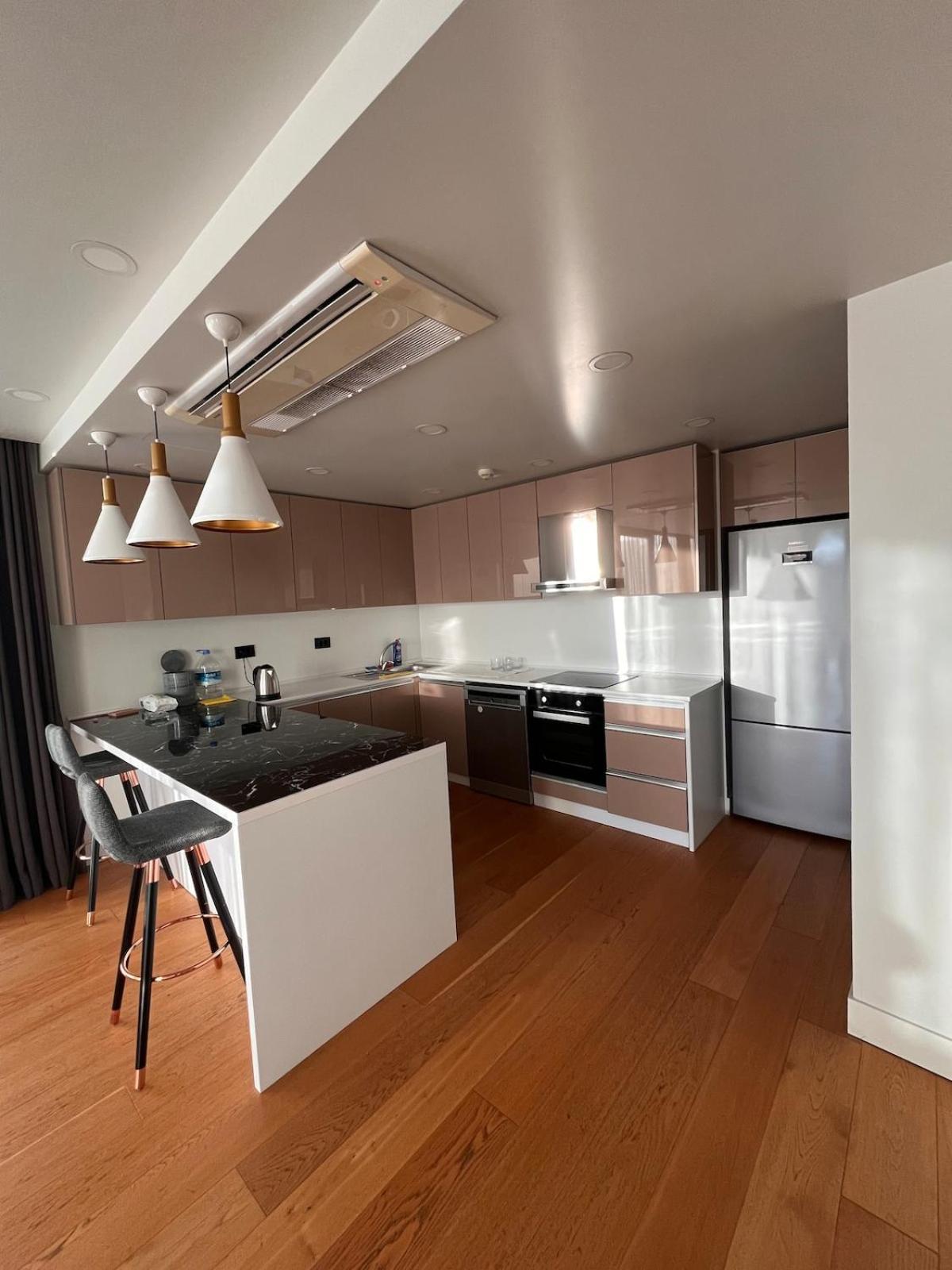 Prime Residency Apartment *