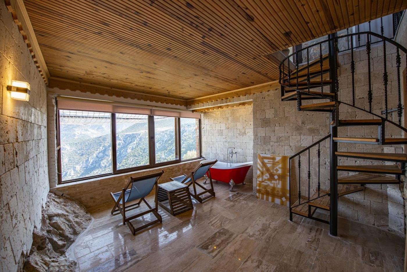 Yediburunlar Lighthouse Boutique And Restaurant Guest house