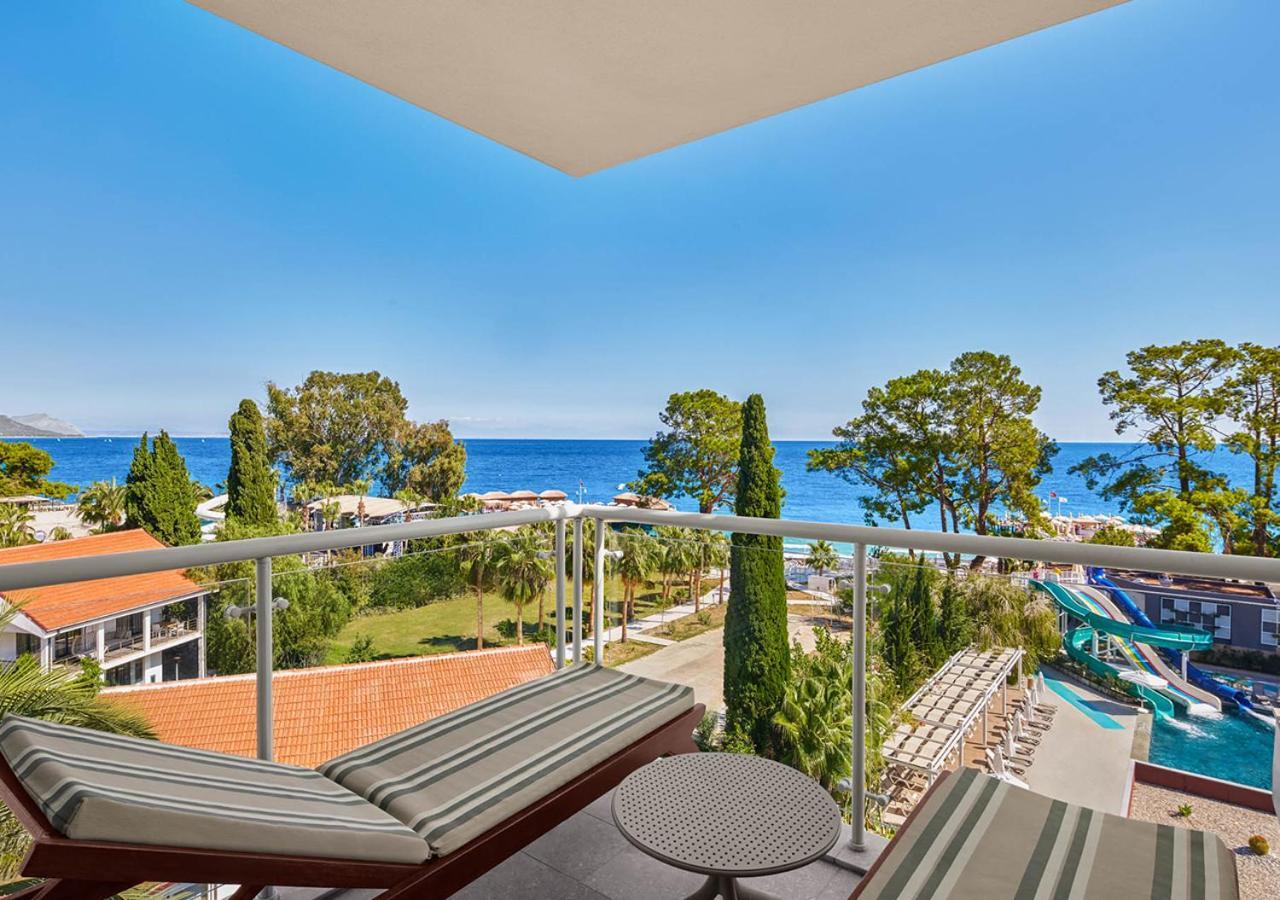 Akra Kemer