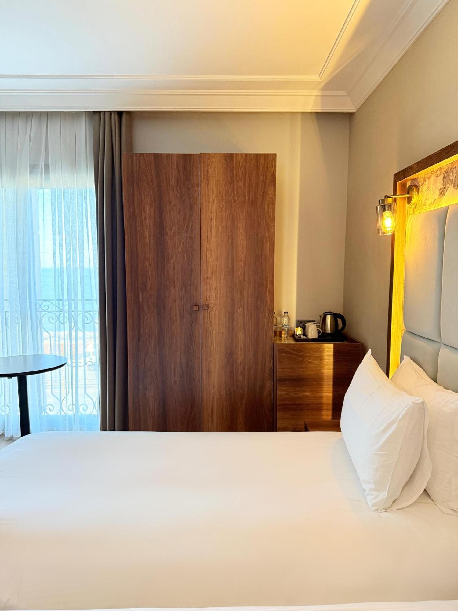 The Yali Hotel 3*