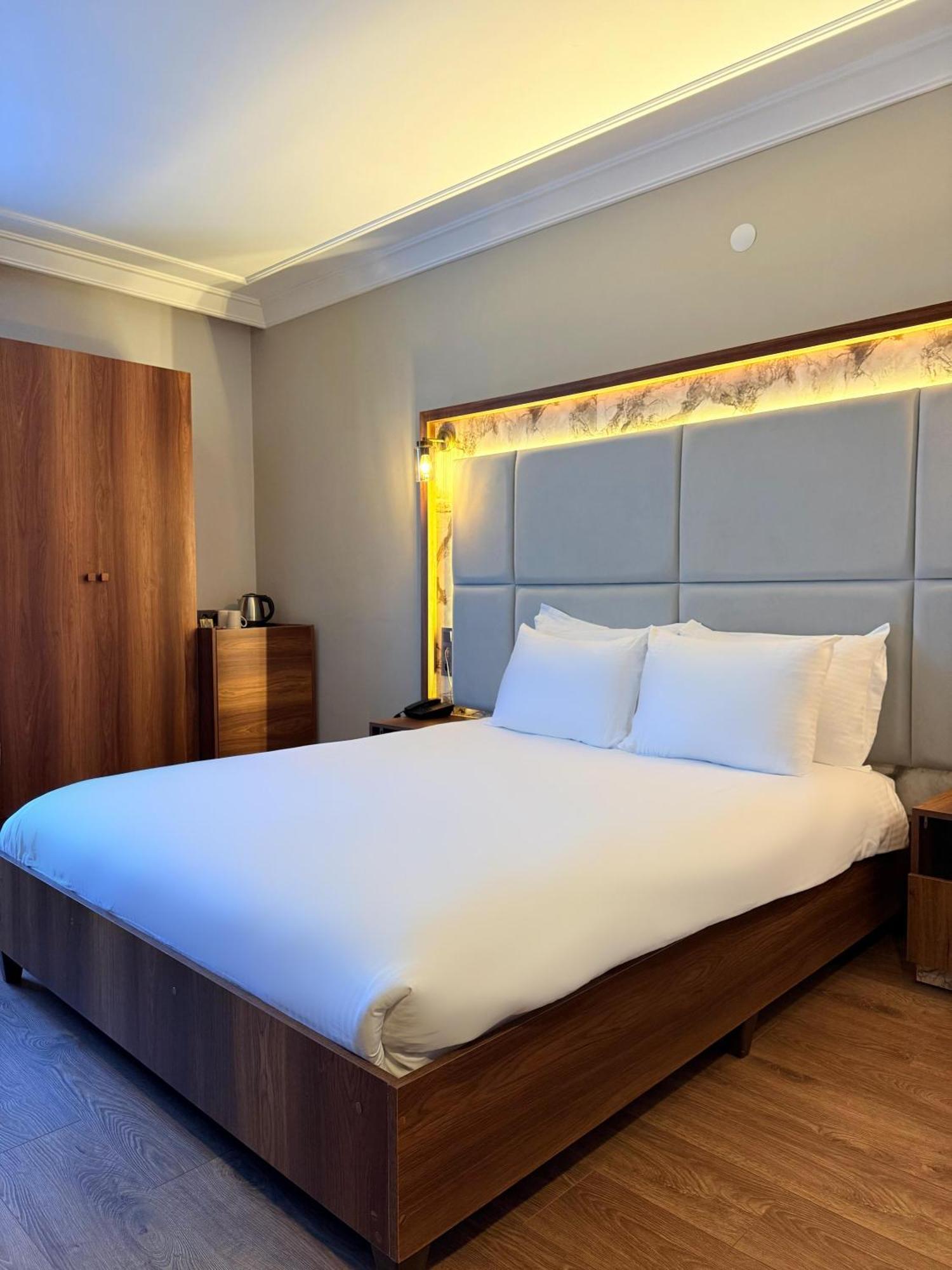 The Yali Hotel