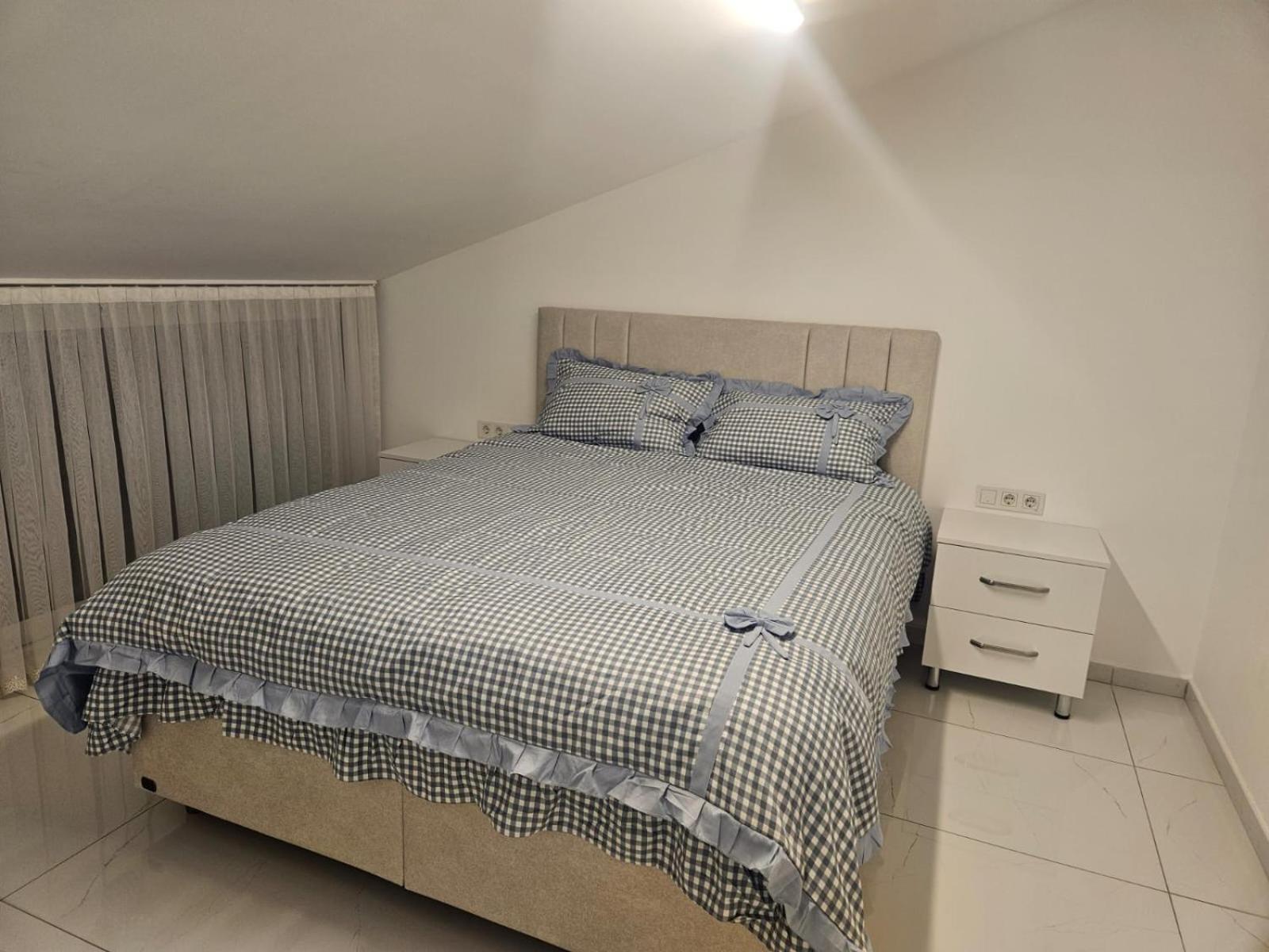 Apartment Modern In Very Quiet Location In Darica, Istanbul *