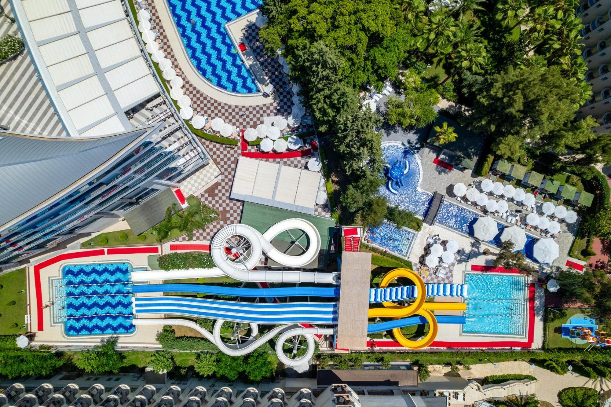 Resort Botanik Okurcalar