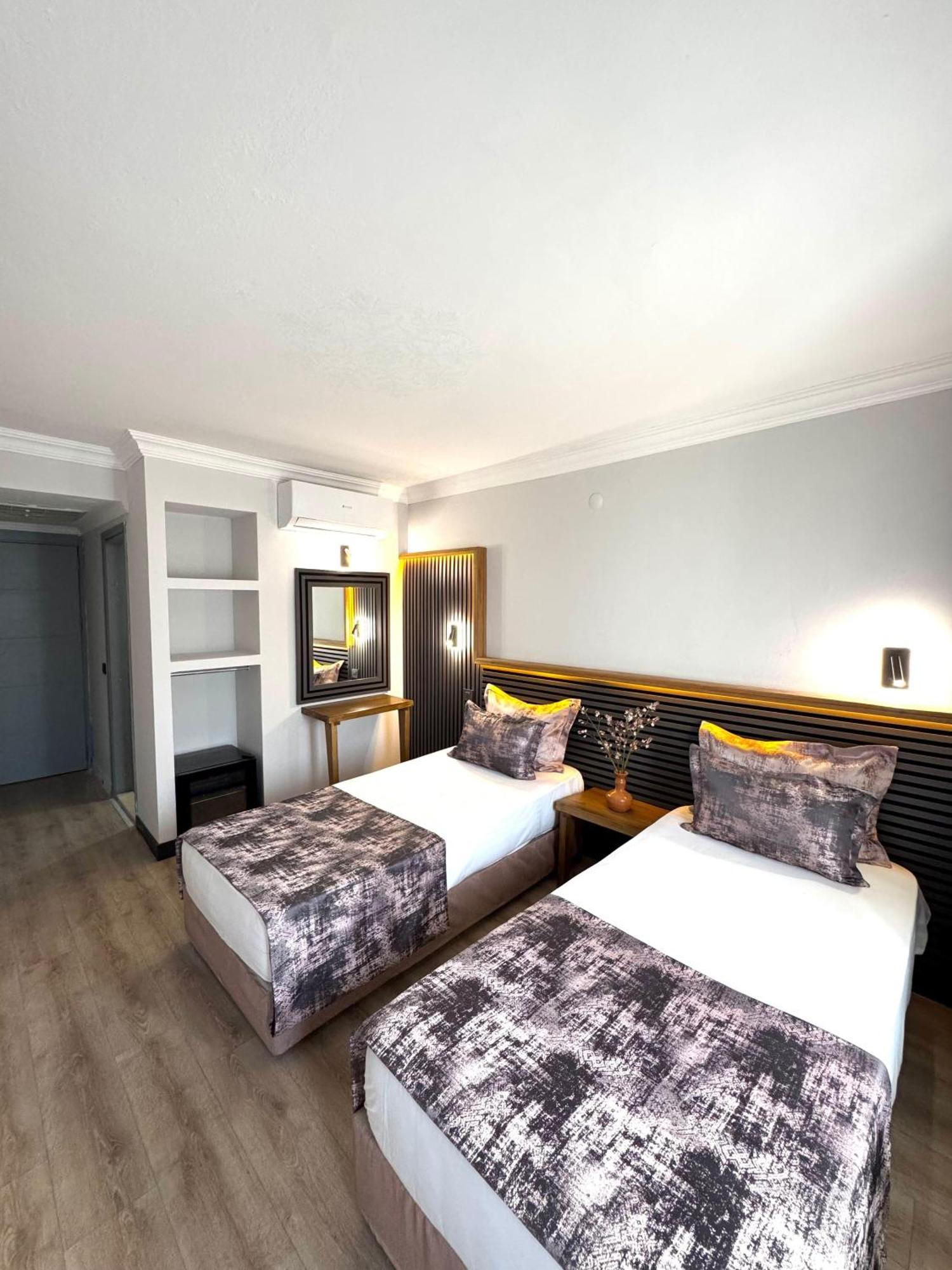 Hotel Costa Bitezhan