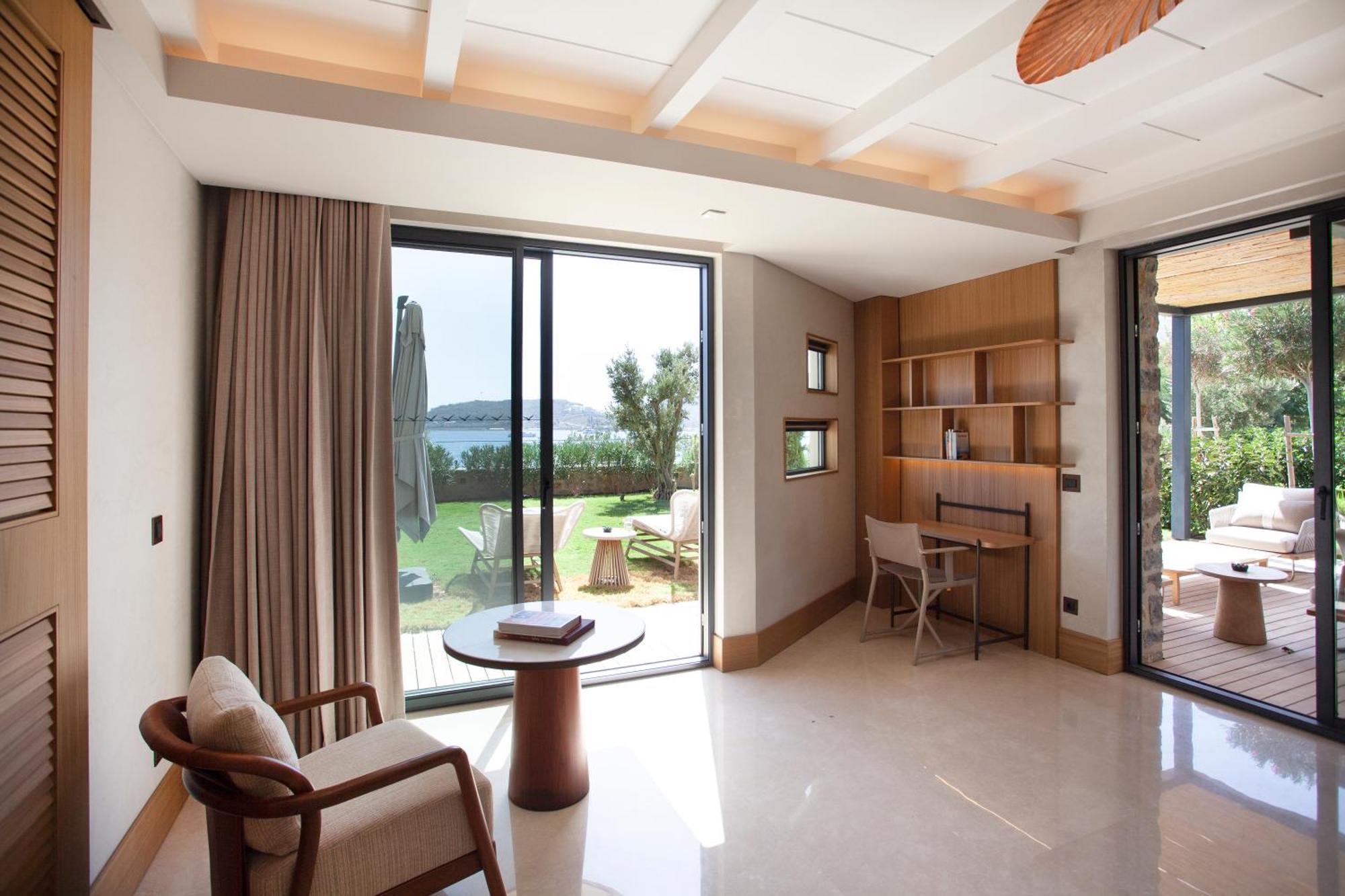 Palaia Hotel *