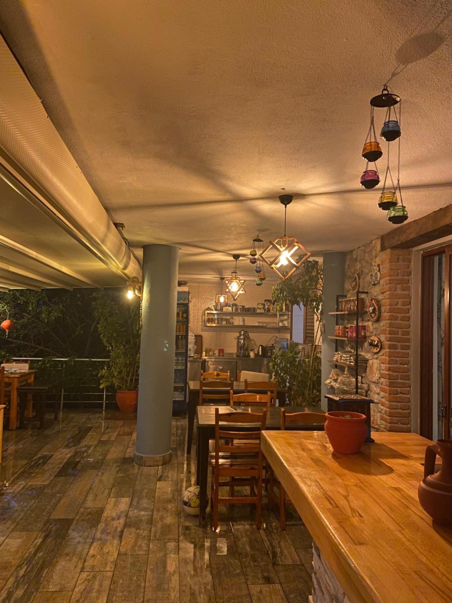 Suna House Guest house