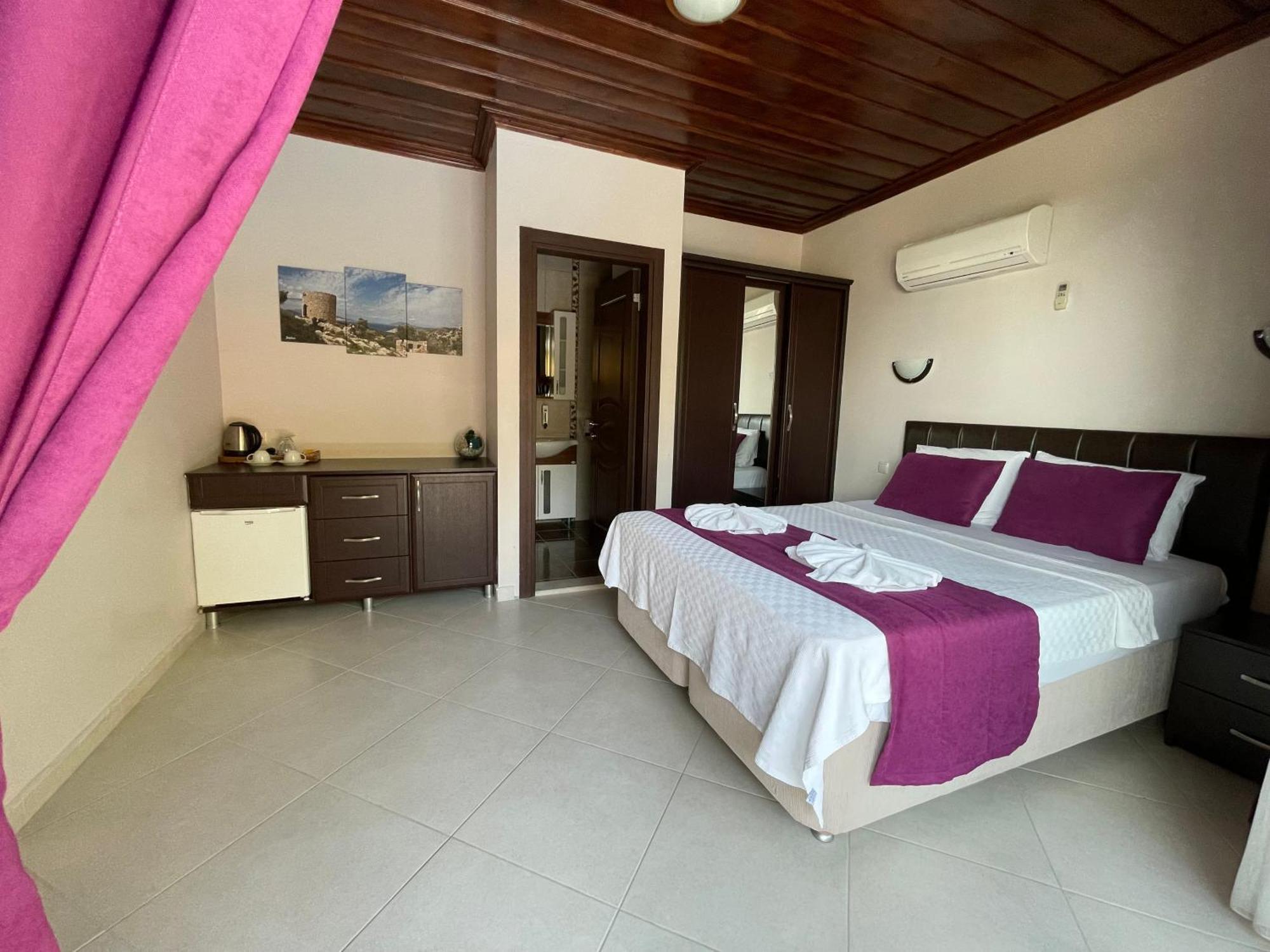 Guest house Suna House