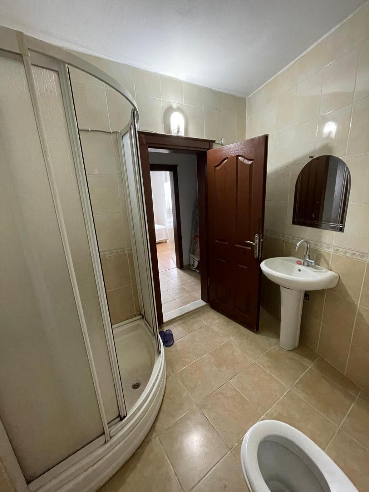 Kanarya Apartment