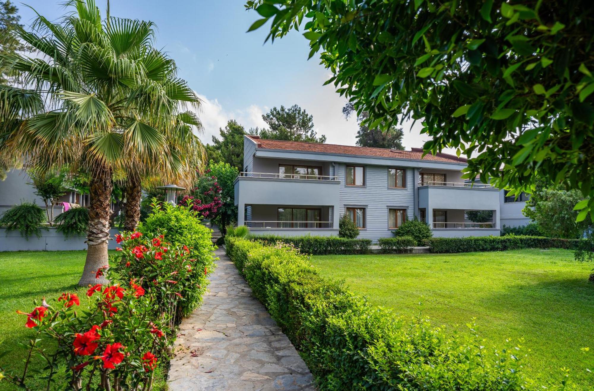 Master Family Club Hotel