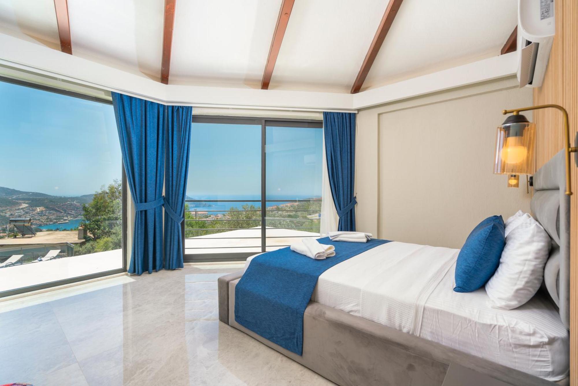 Ekinoks * Kalkan
