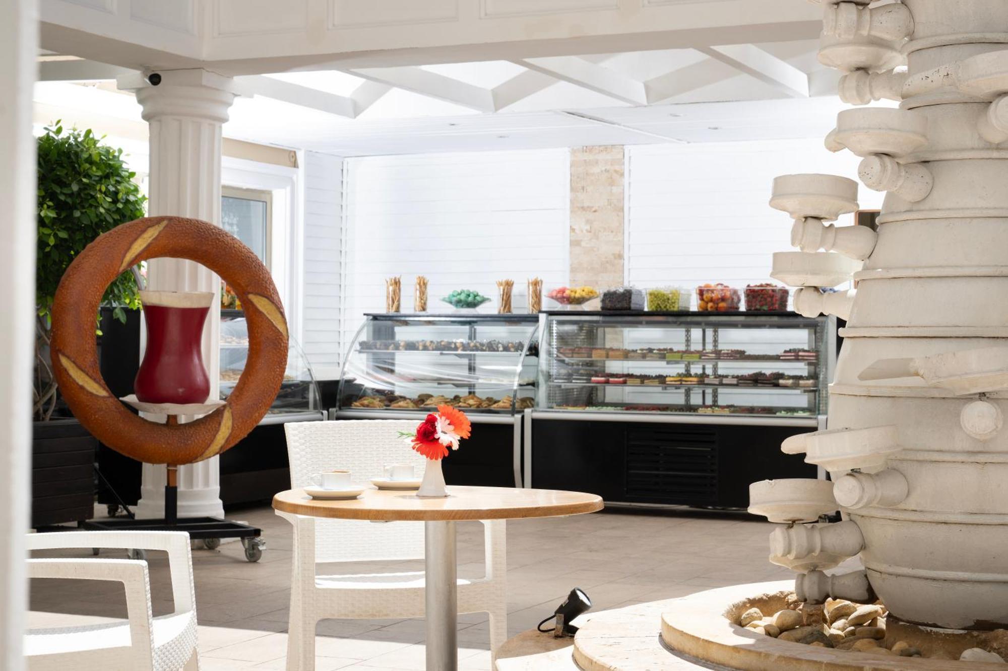 Hotel Beach Club Doganay Konakli