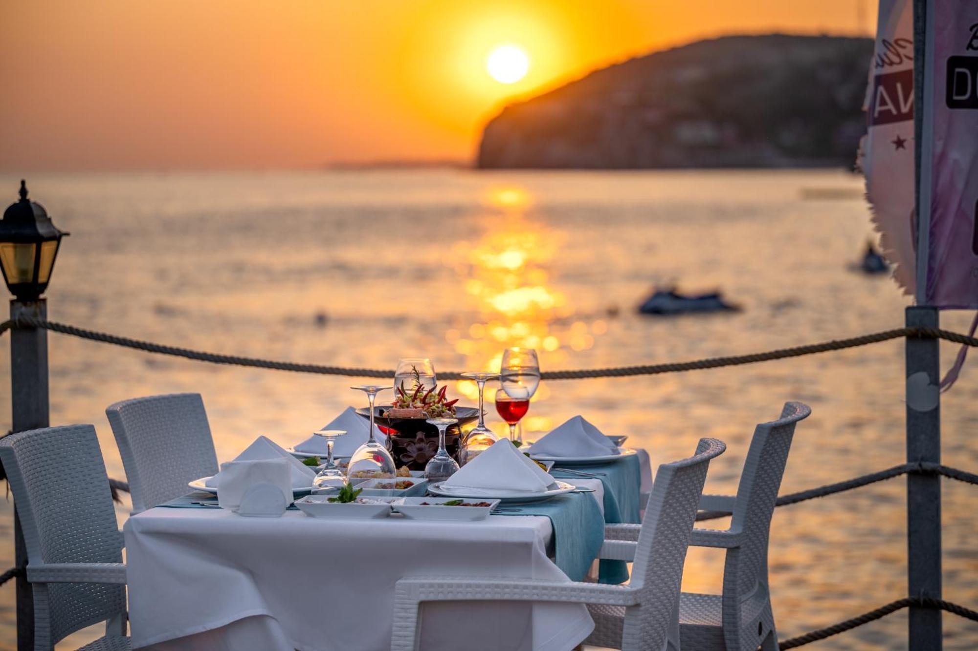 Beach Club Doganay Hotel