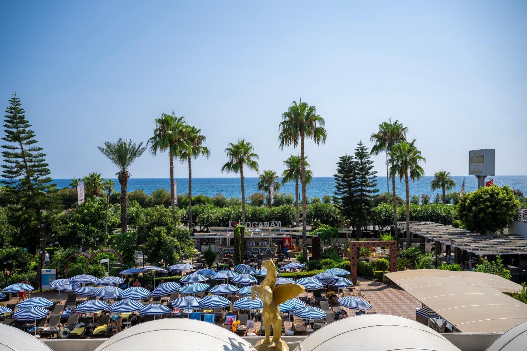 Hotel Beach Club Doganay 5*