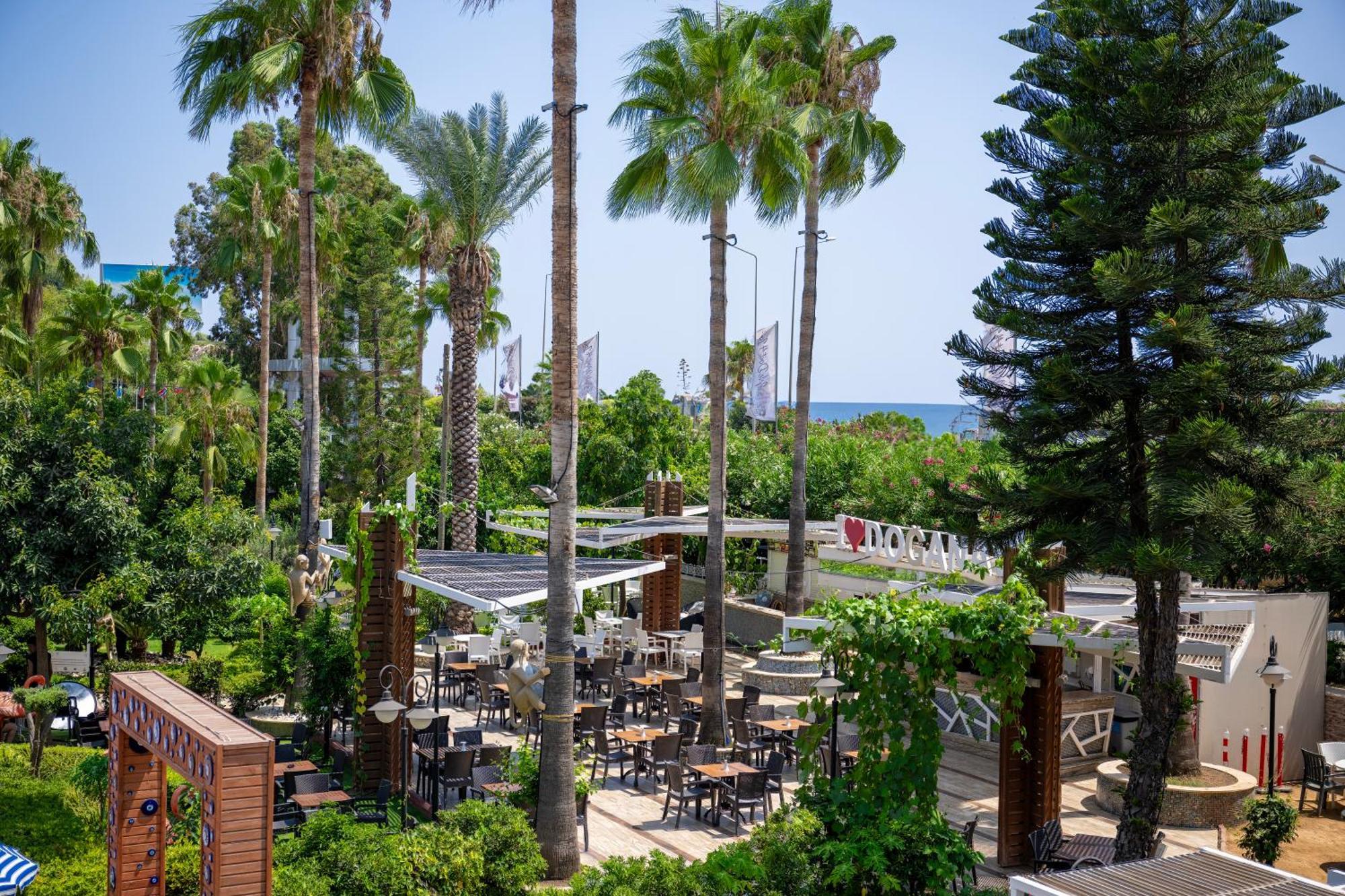 Beach Club Doganay Hotel Konakli