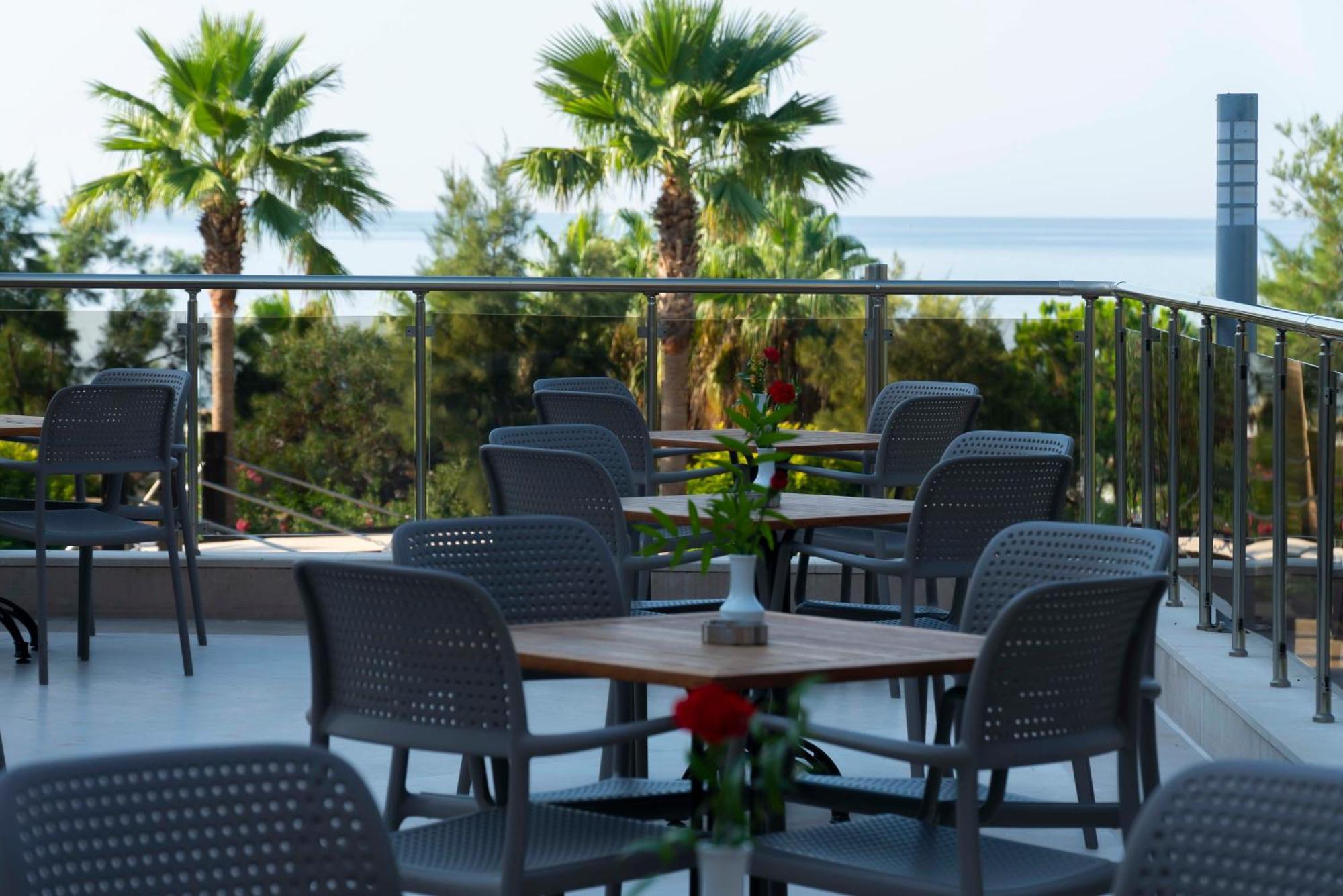 Resort Adalya & Adults Only Side