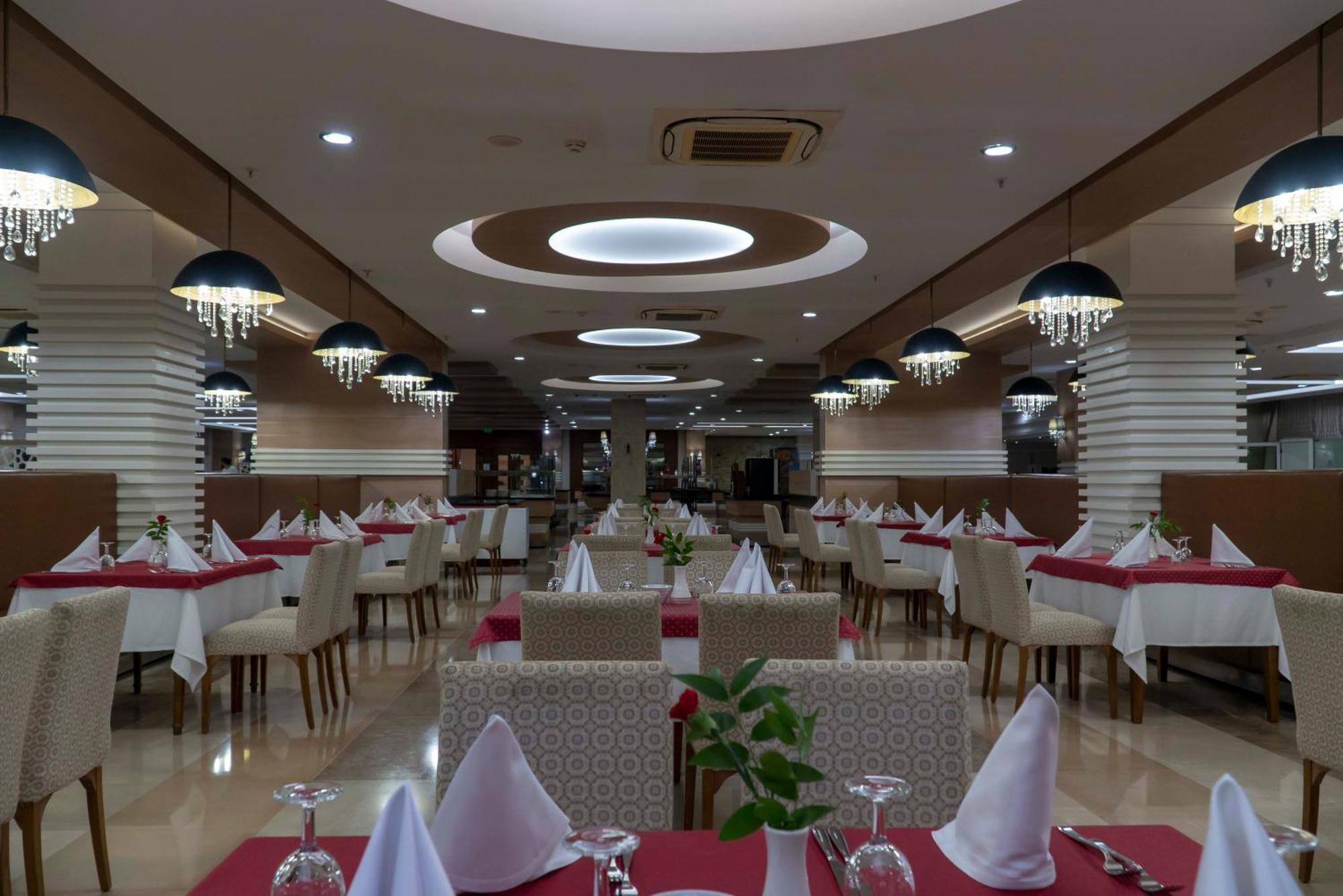 Resort Adalya Ocean Deluxe 5*