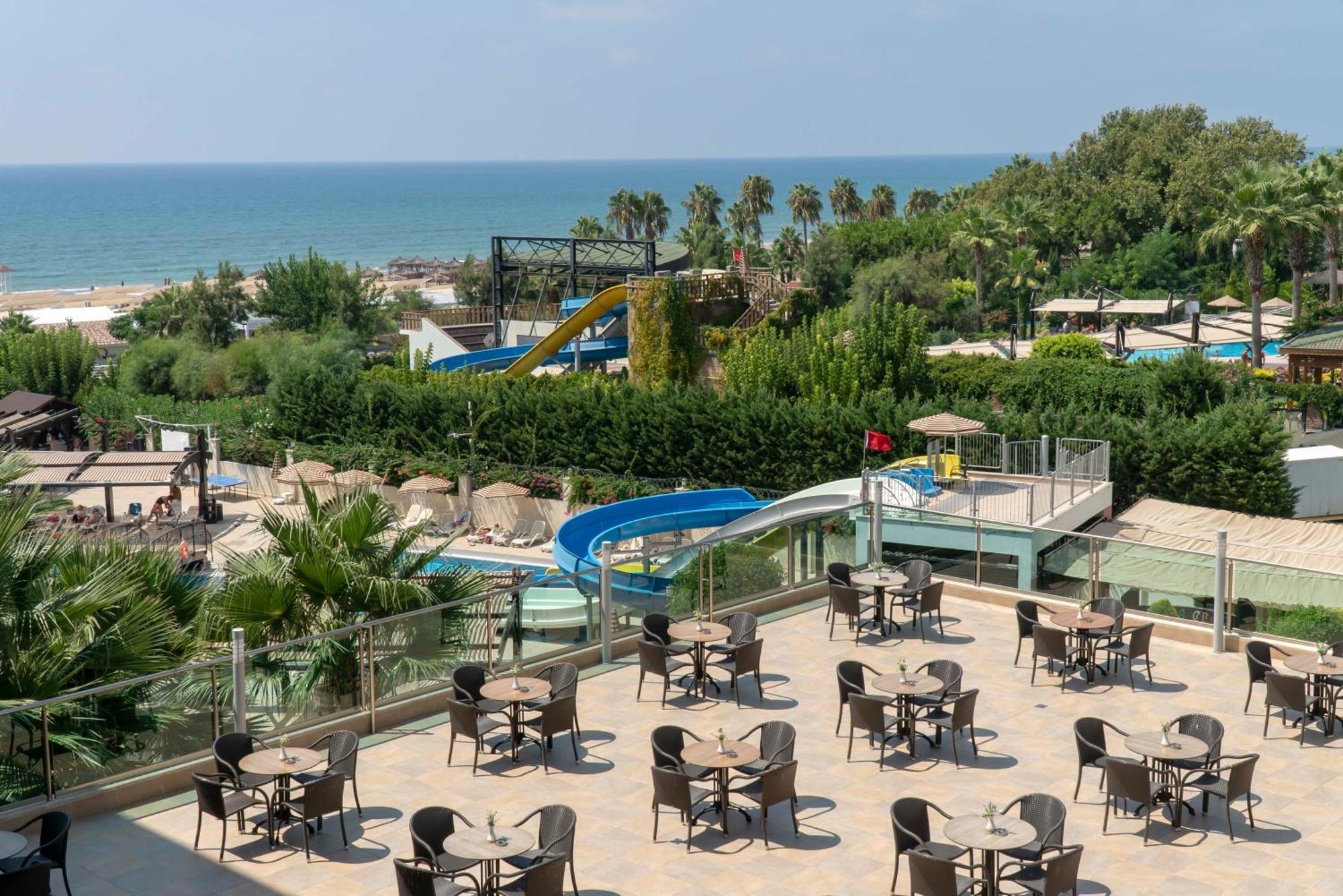 Resort Adalya Ocean Deluxe Side