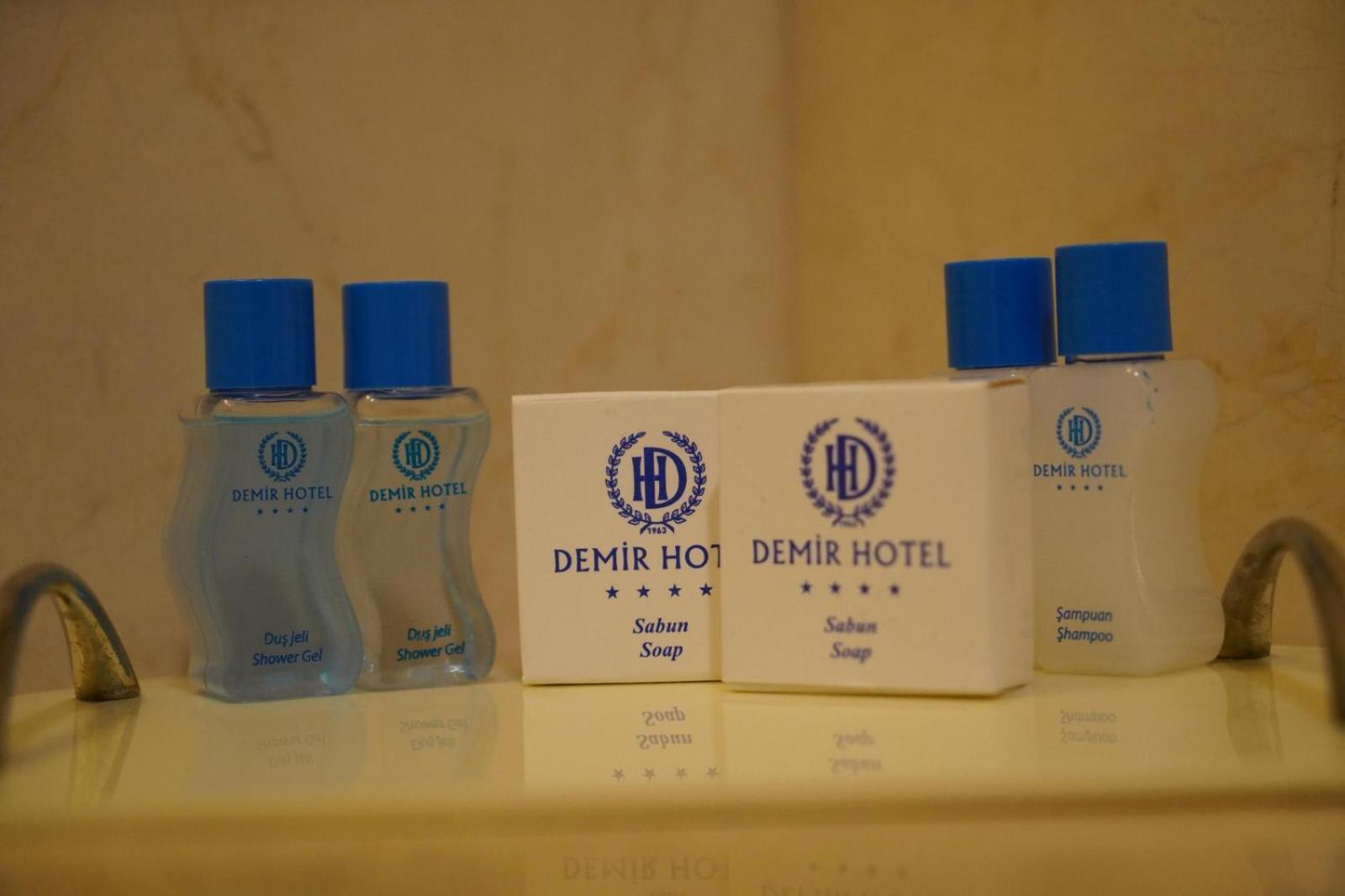Demir 4*