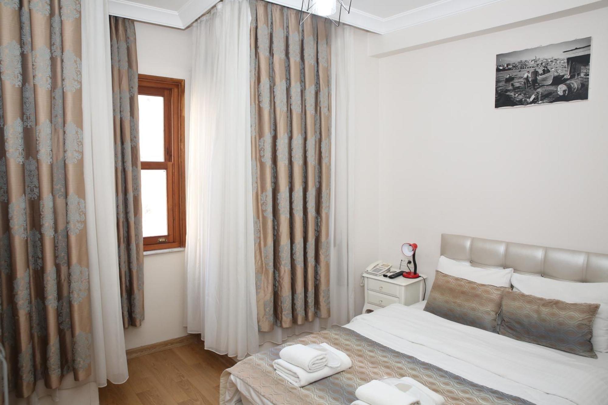Hotel Rosalie Palace 2*