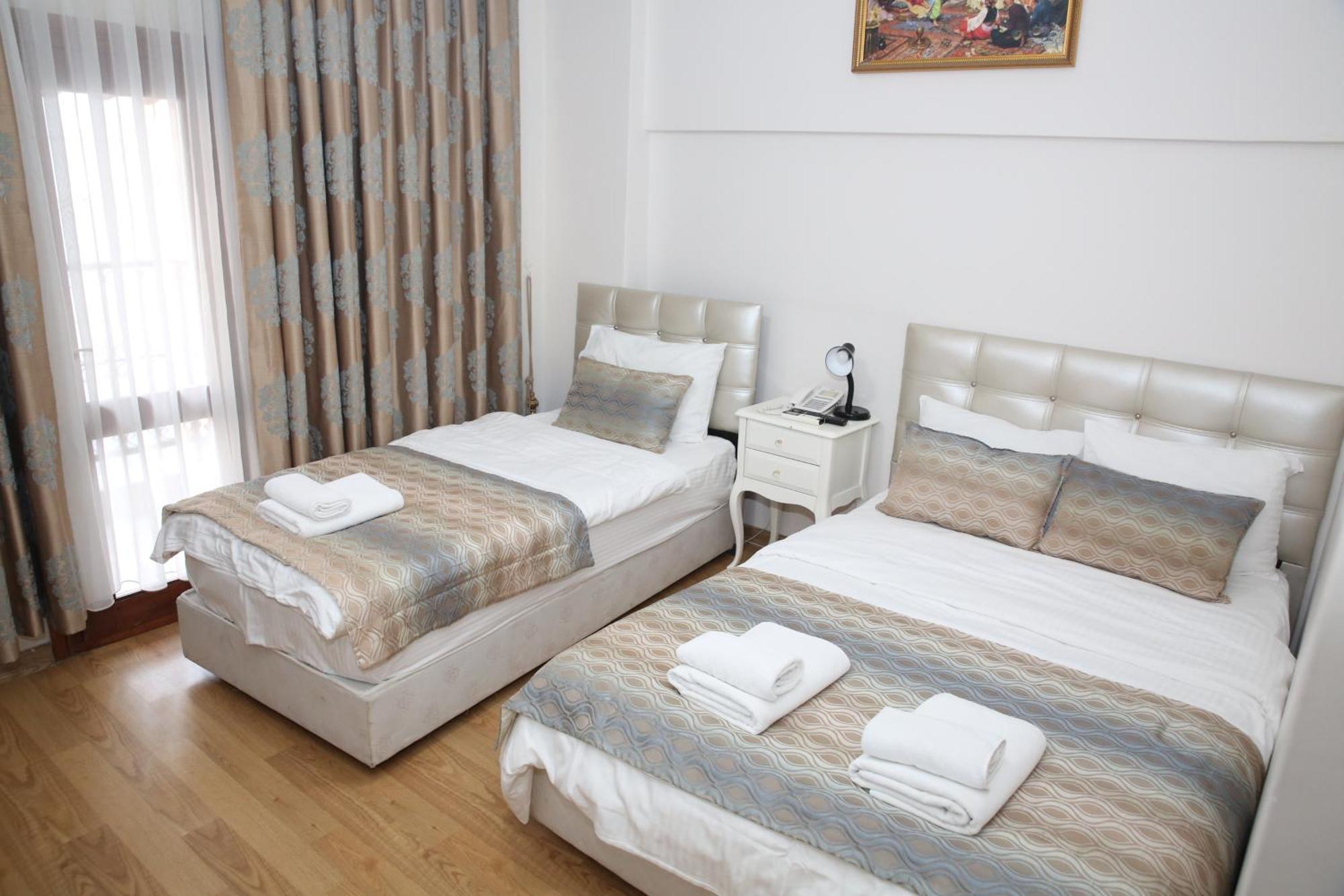 Rosalie Palace 2*