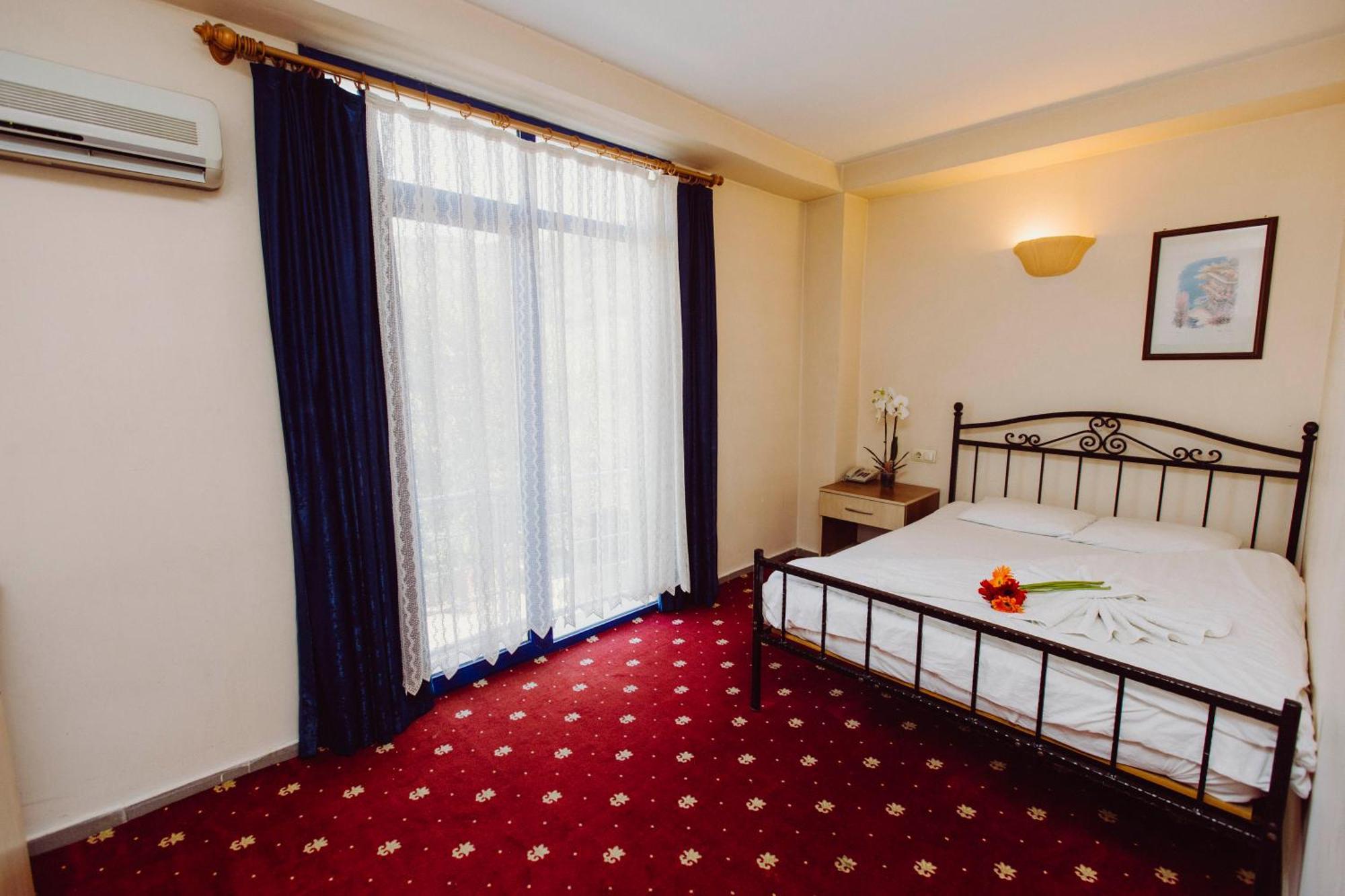 Ozalp Hotel 3*