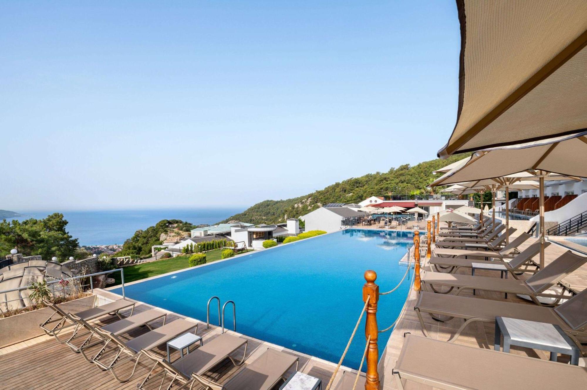 Ramada By Wyndham Fethiye Adult Only Hotel Oludeniz