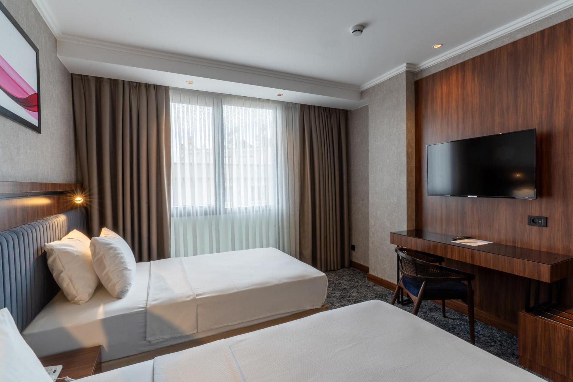 Ramada By Wyndham 5*