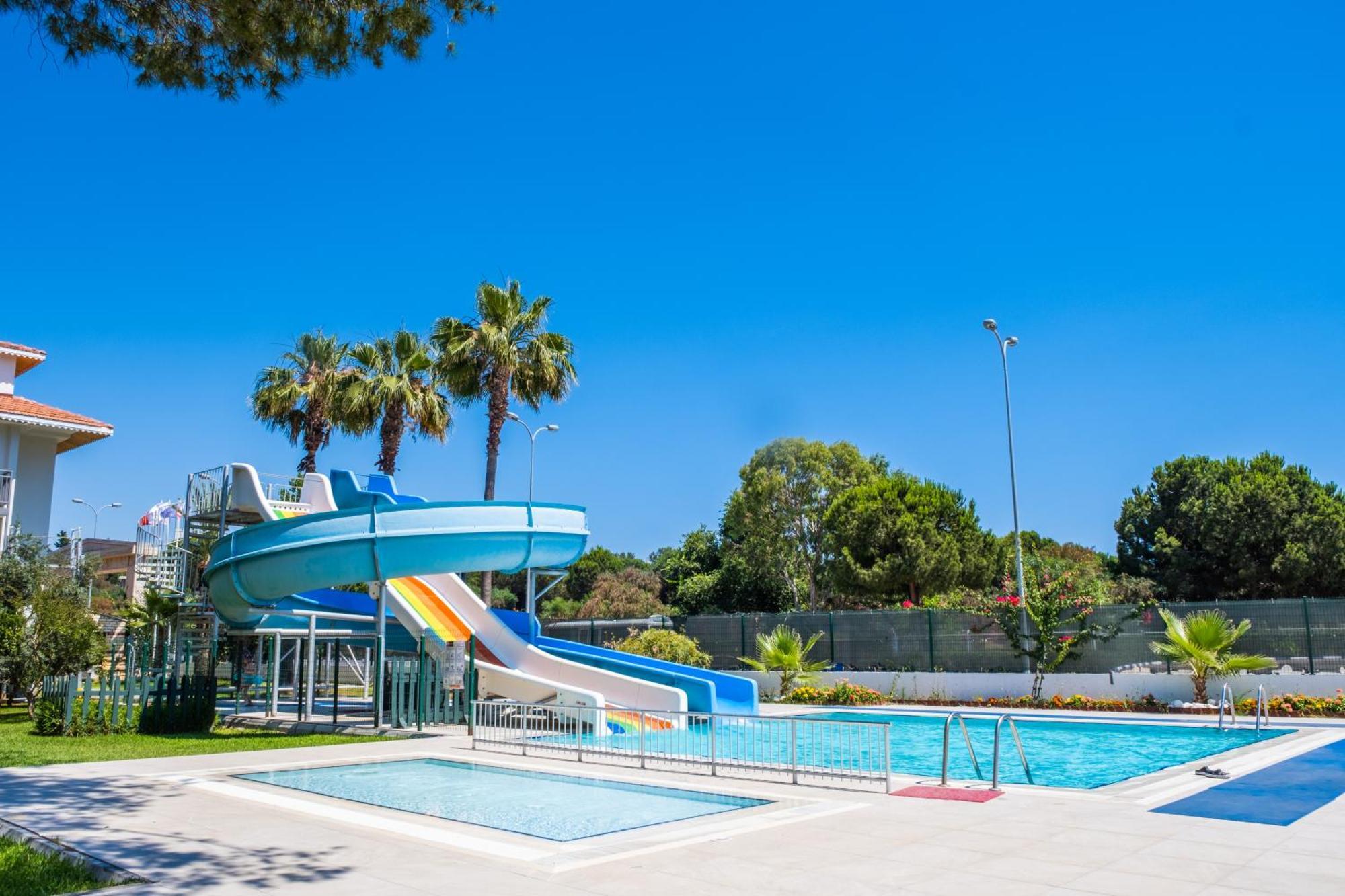 Sural Garden Resort 3*