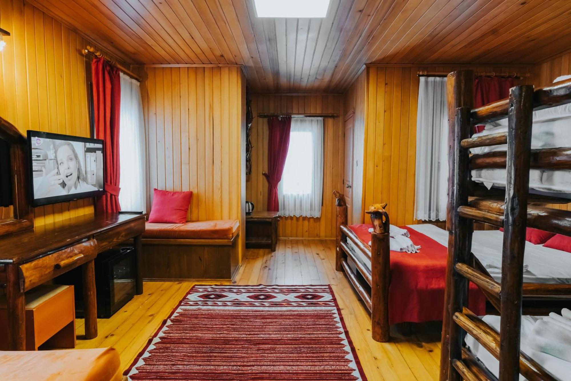 Inan Kardesler Hotel 2*