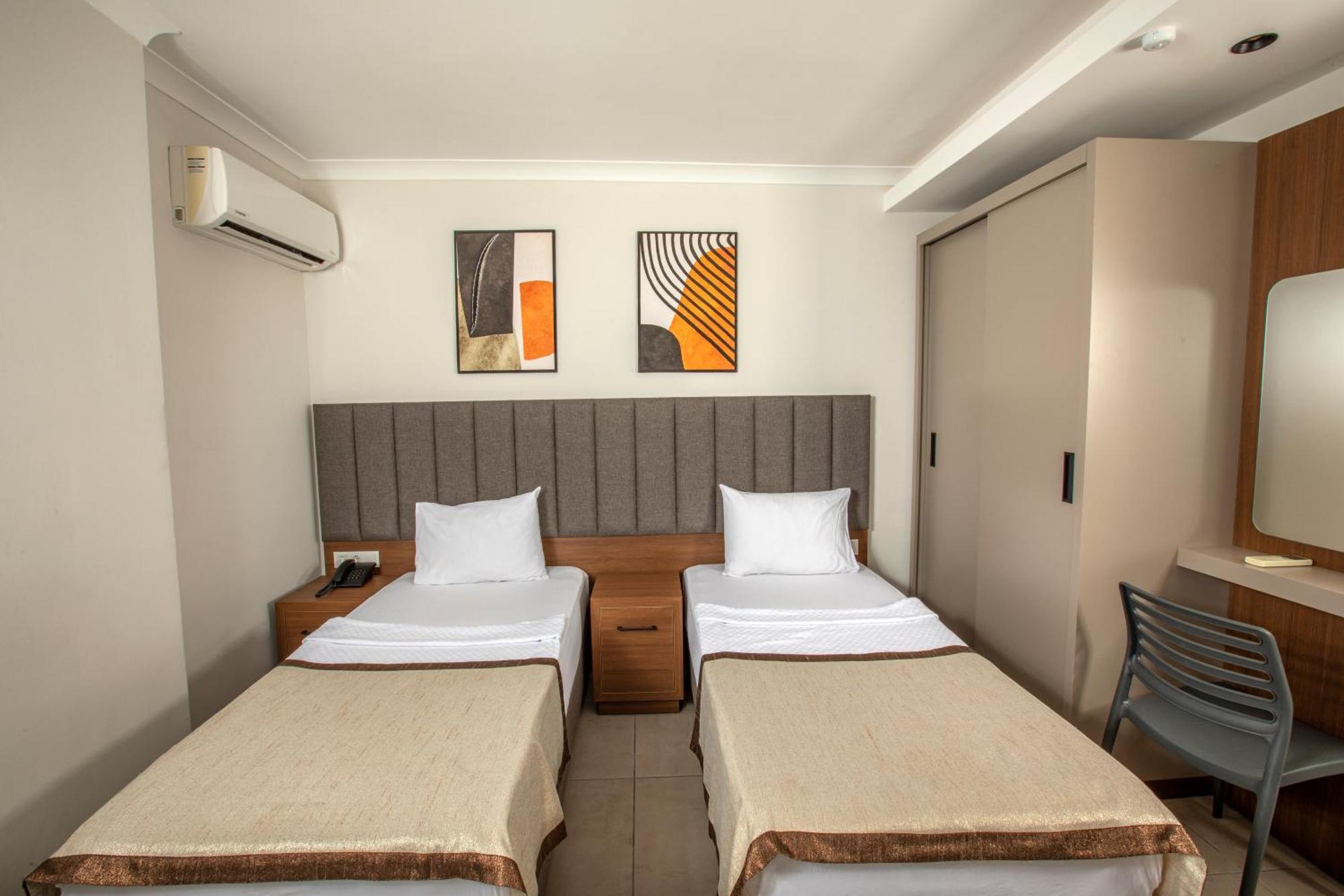 Perle Apart 3*