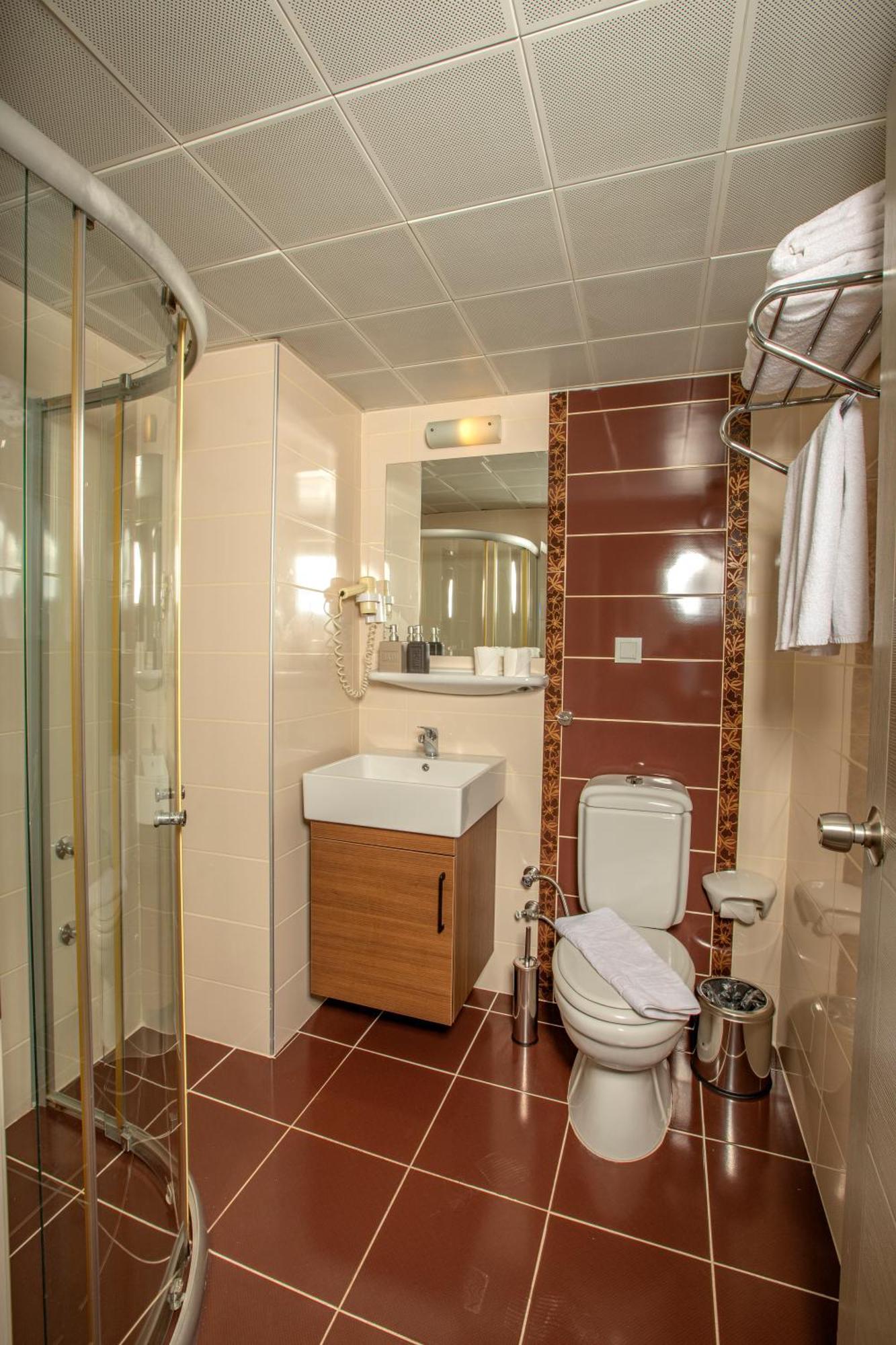 Perle Apart 3*
