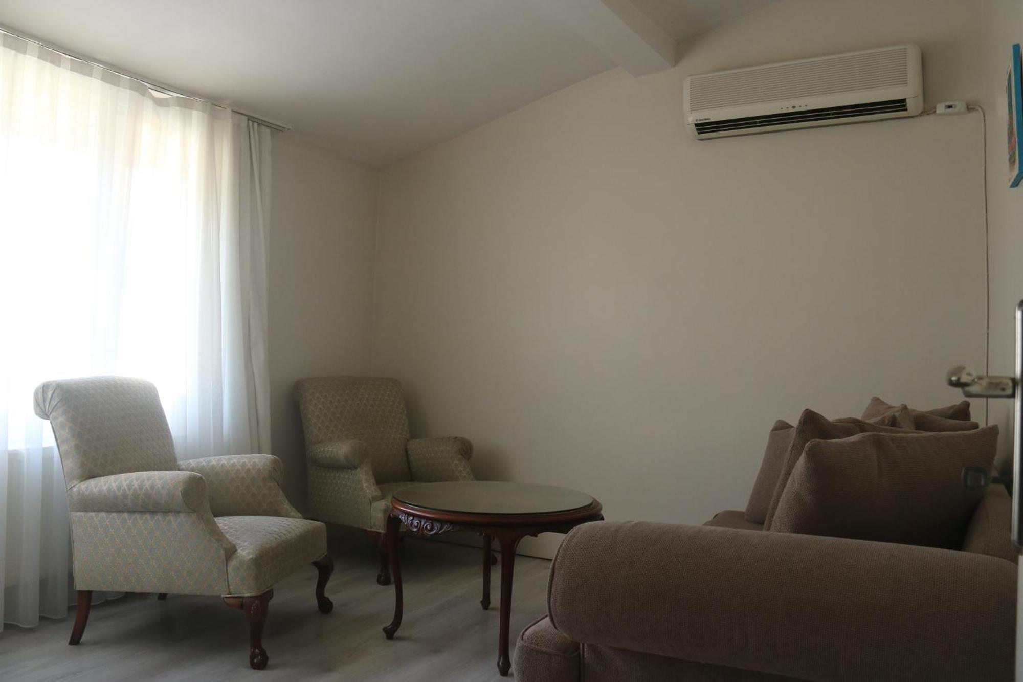 Bueyuekada Apart Hotel - Karadag Apart Aparthotel Adalar