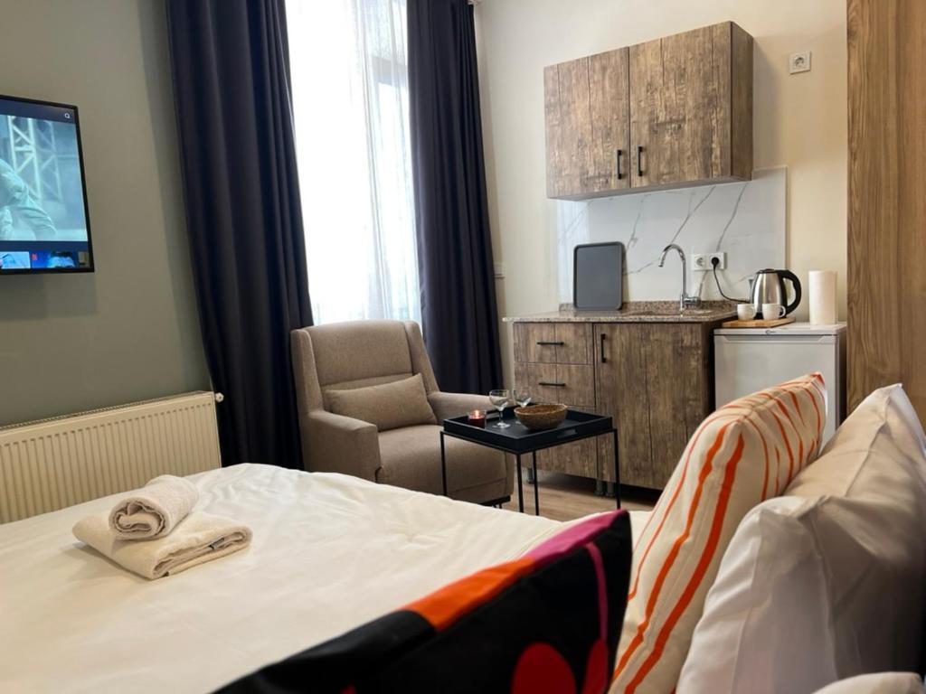 Roj Apartment Istanbul