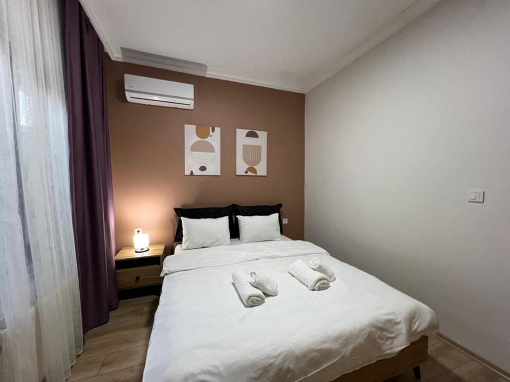 Roj Apartment *