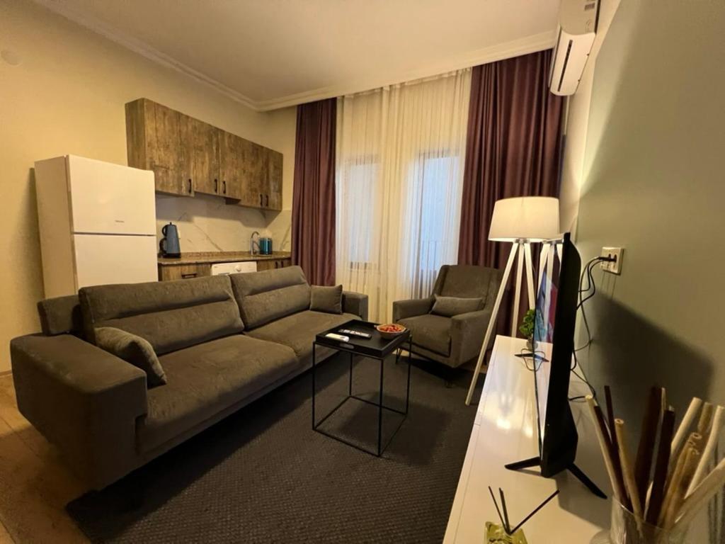Roj Apartment Istanbul