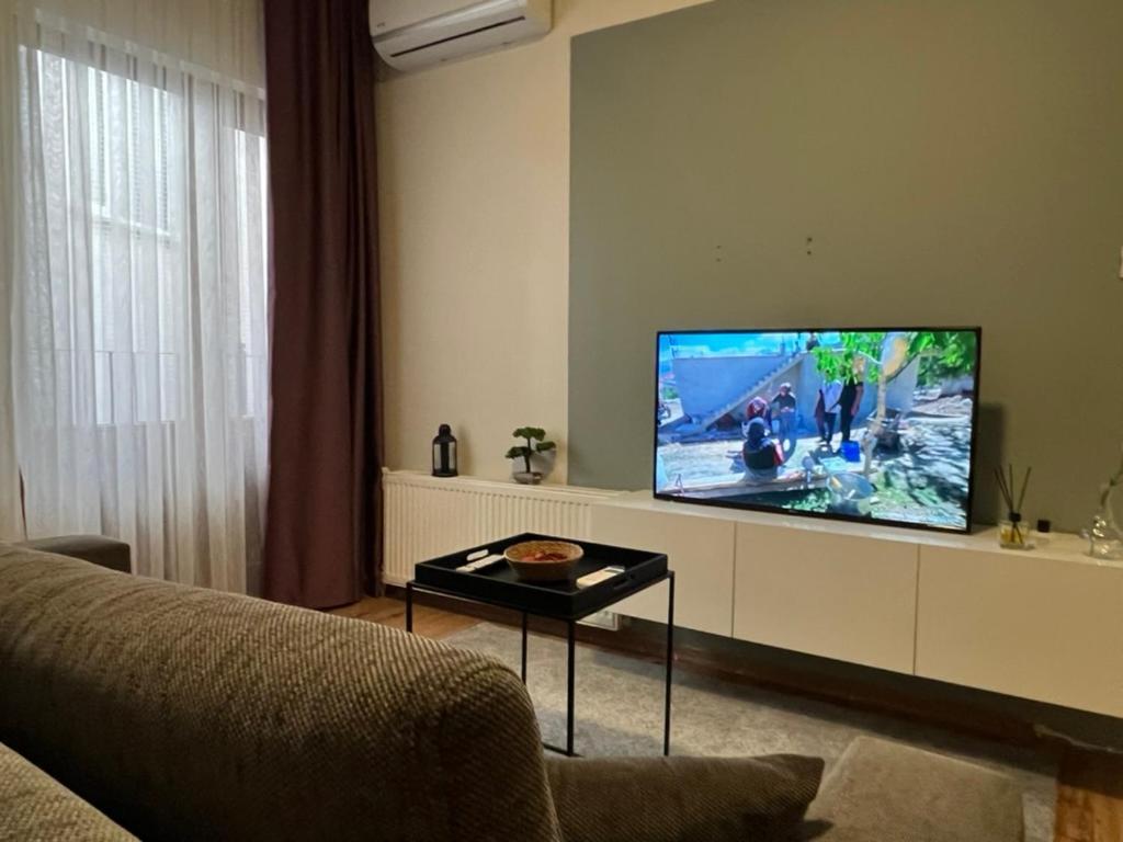 Roj Apartment *