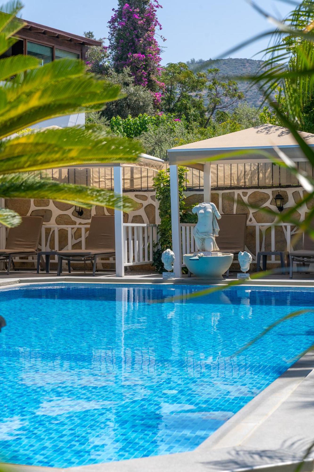Hotel Artunc 3*