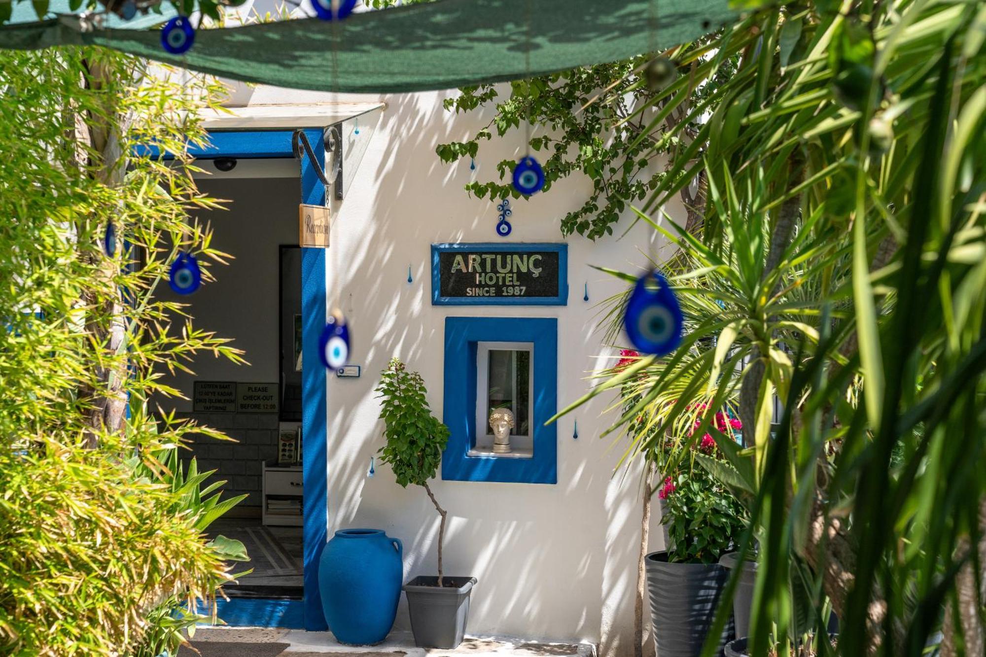 Artunc Hotel