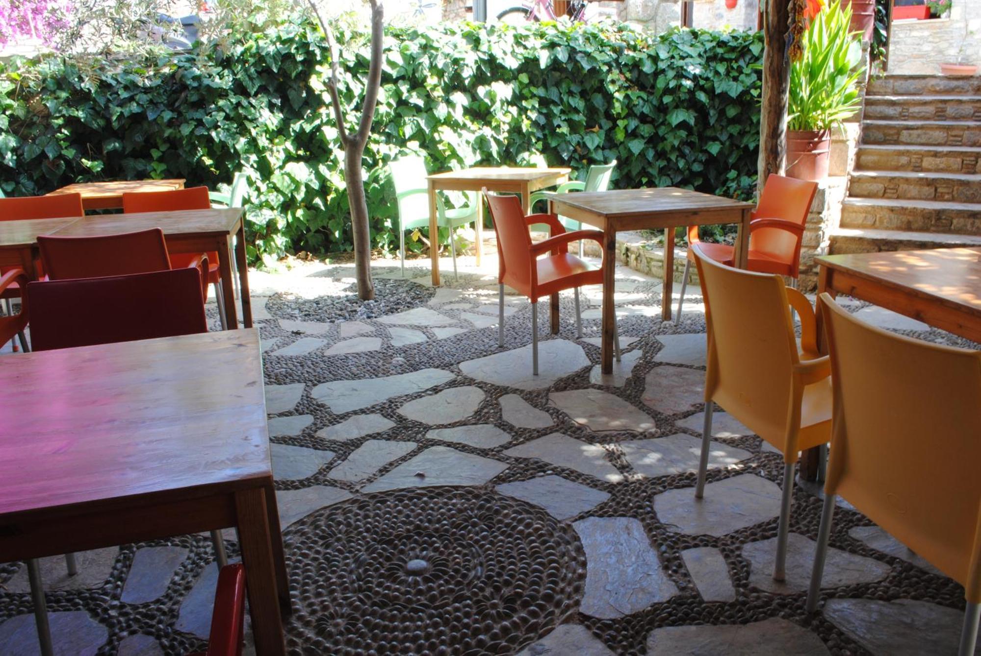 Eski Evleri Hotel 3*