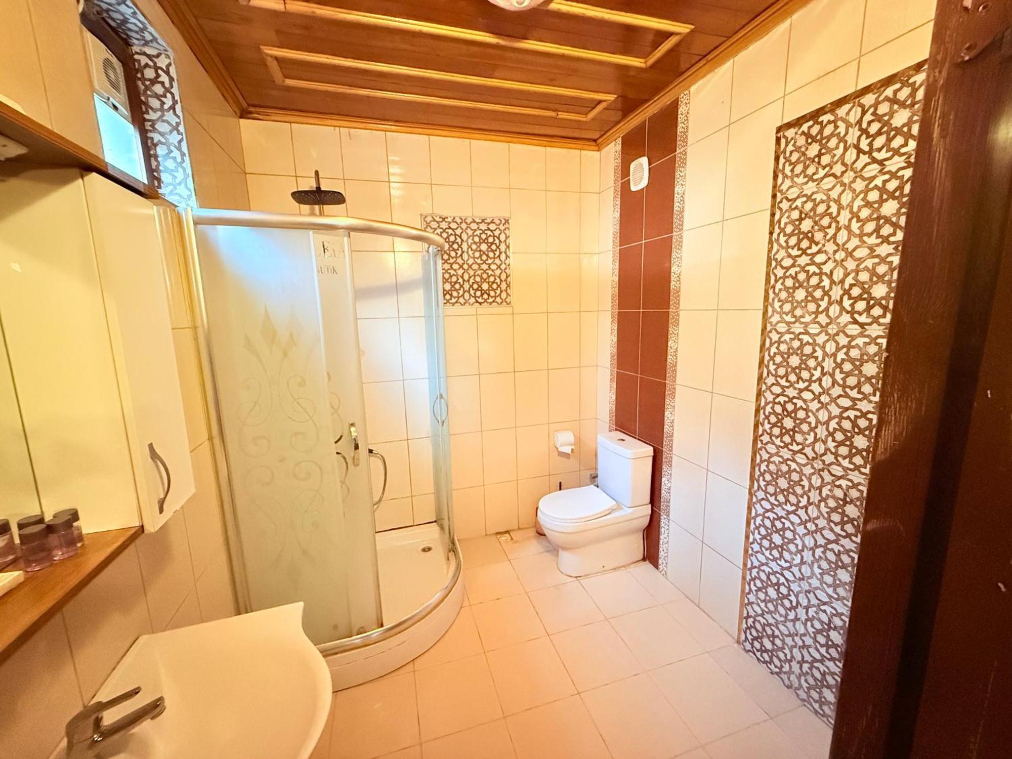Oez Butik Antik Kent Myrleia Hotel Mudanya