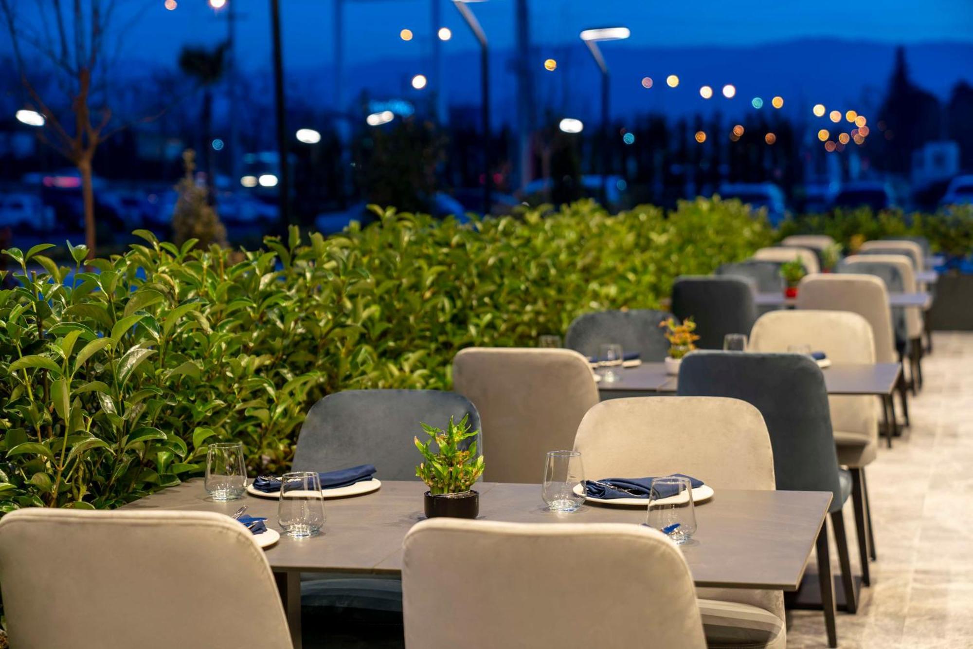 Radisson Blu Hotel, Sakarya 5*