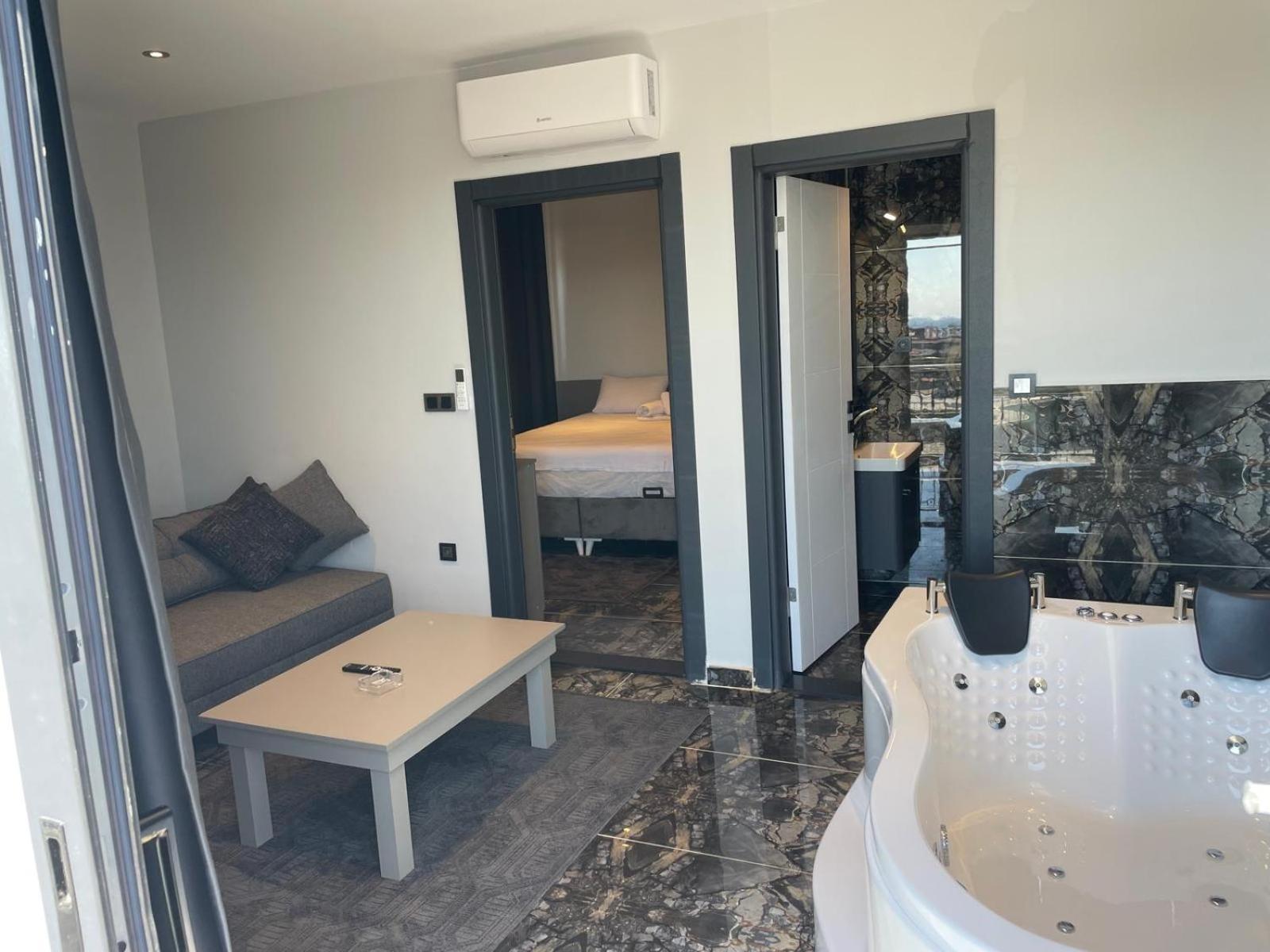 Ck Boutique Hotel *