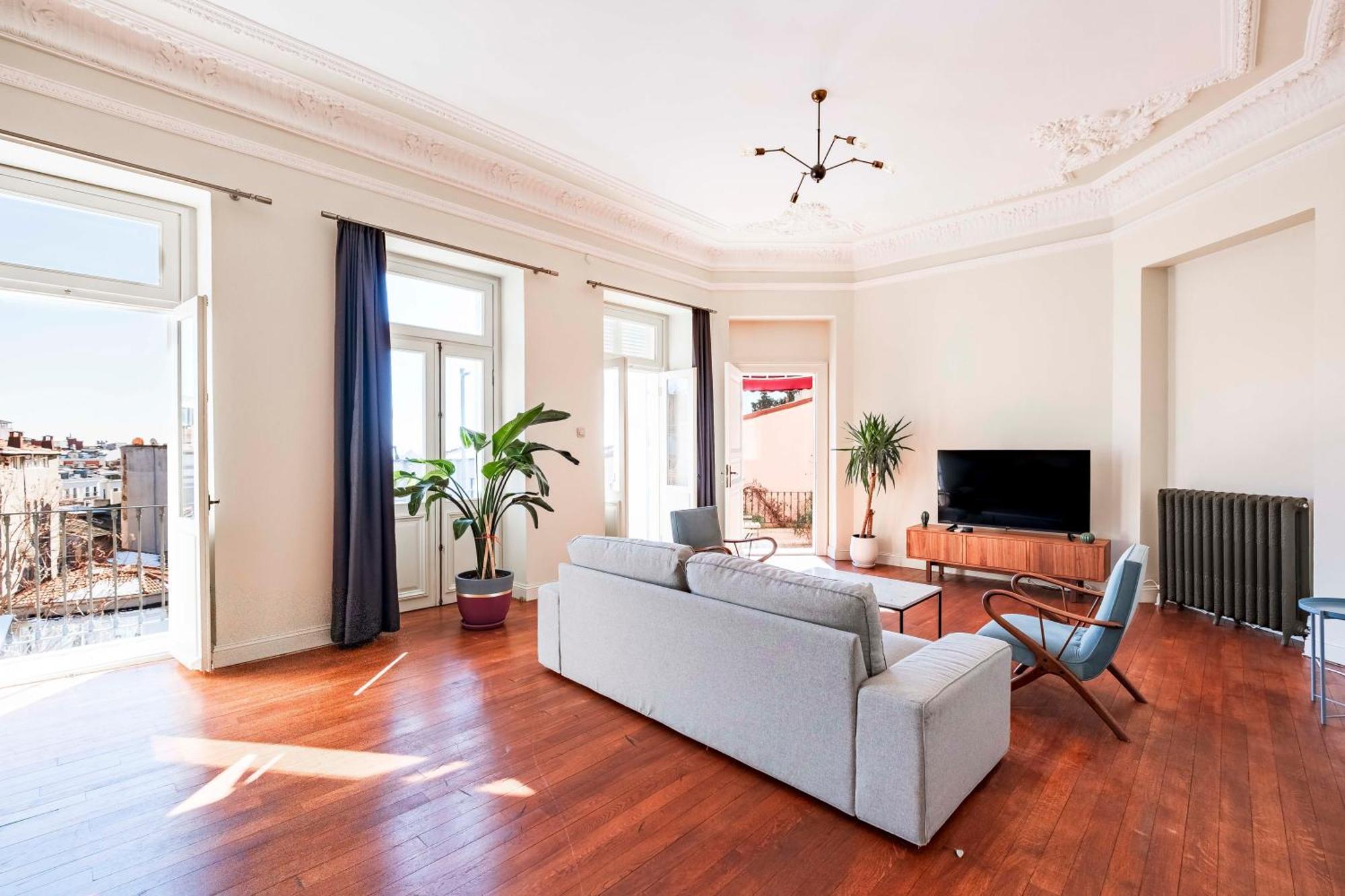 Homie - Turna Residences In Cihangir