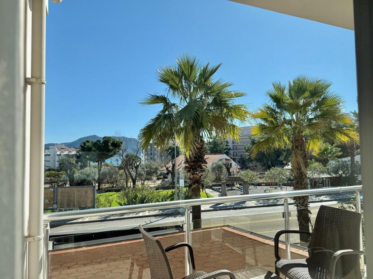 Deniz Manzarali, Plaja 100 Metre, Luks 2 Apartment *