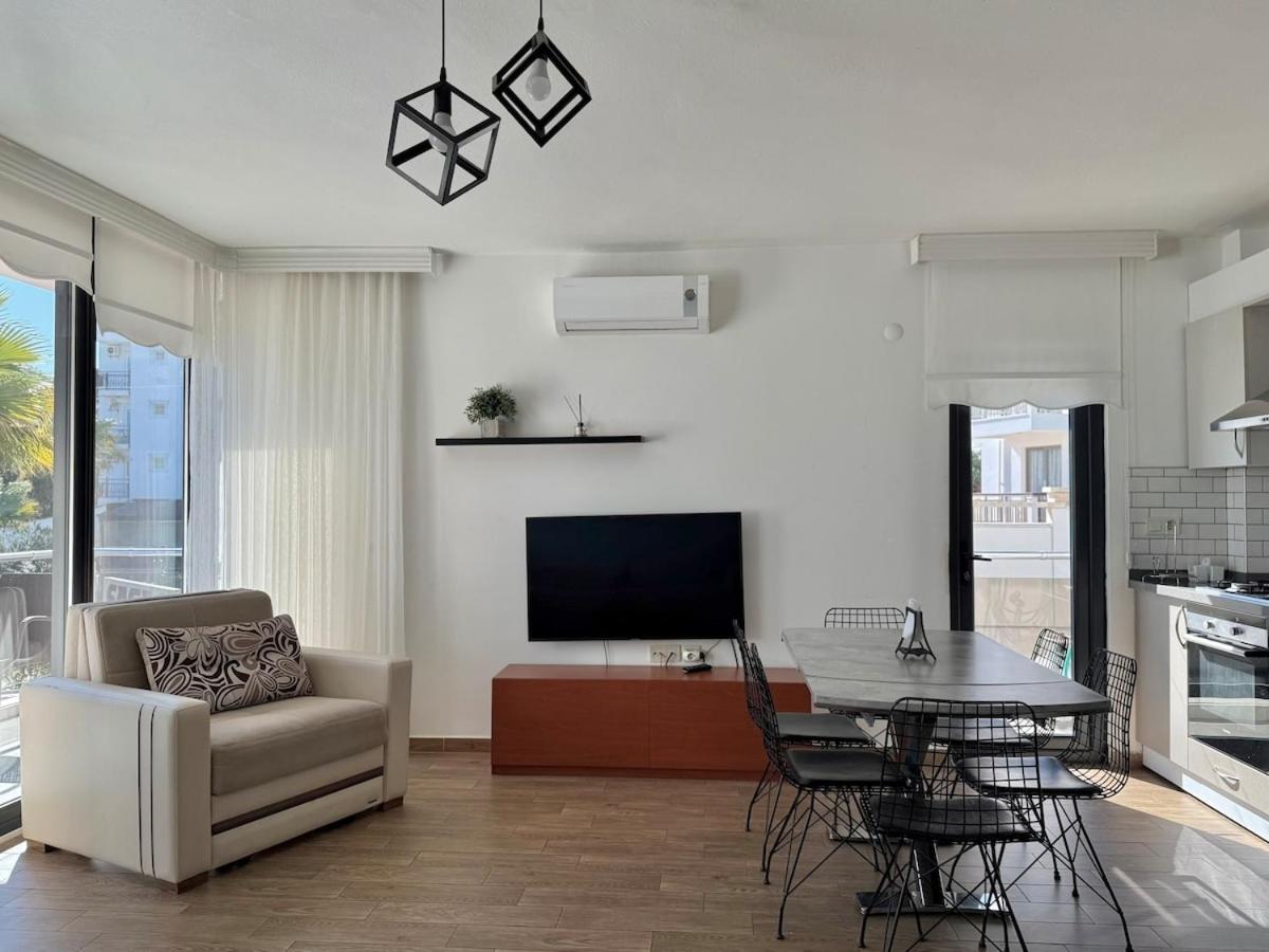 Deniz Manzarali, Plaja 100 Metre, Luks 2 Apartment