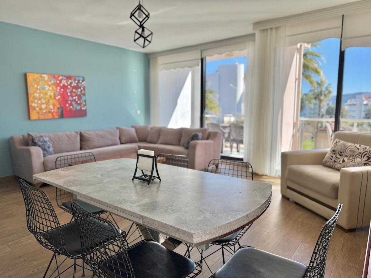Deniz Manzarali, Plaja 100 Metre, Luks 2 Apartment *