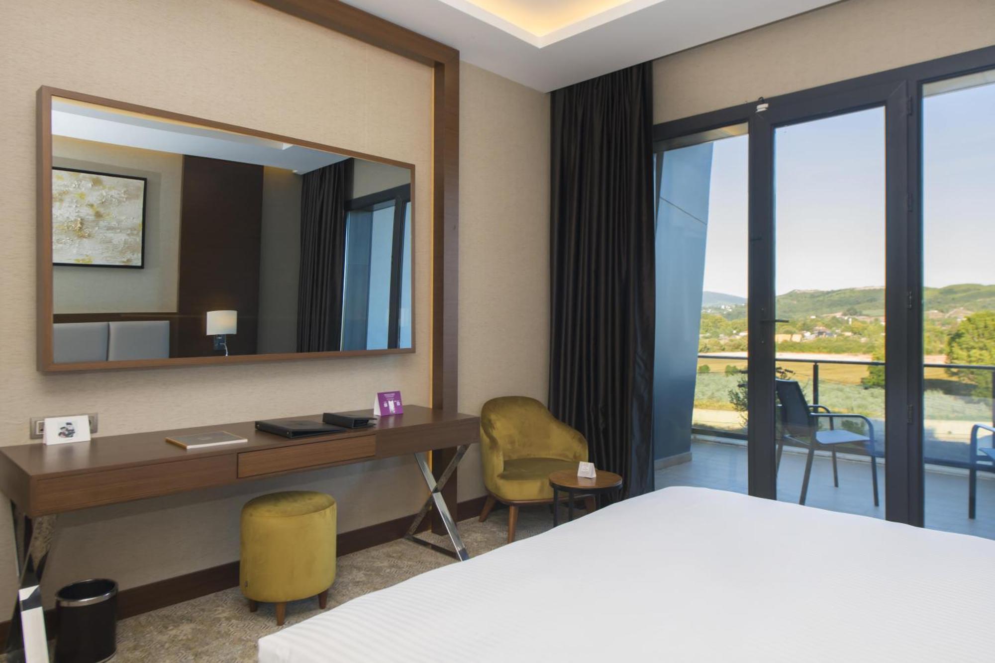 Hotel Crowne Plaza Yalova By Ihg