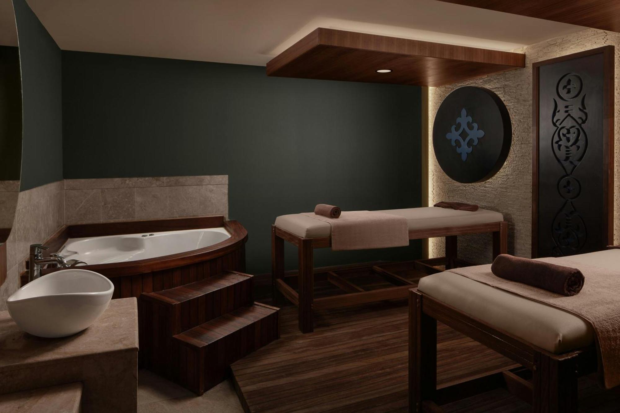 Delta Hotels By Marriott Antalya Lara - Adult Only 18 Plus 5*