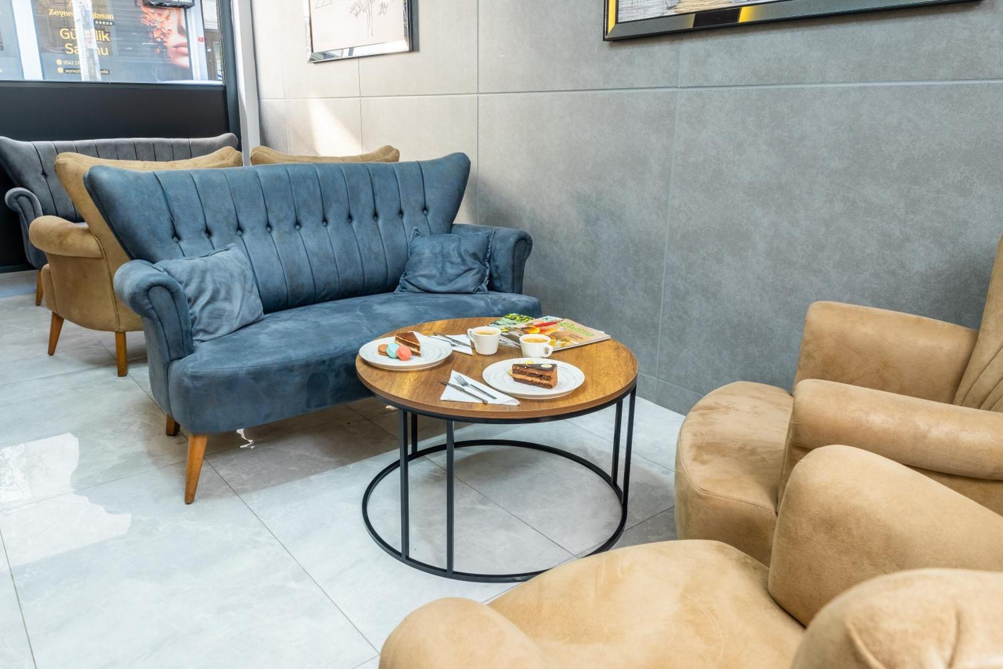 Hotel Luxury Life 3*