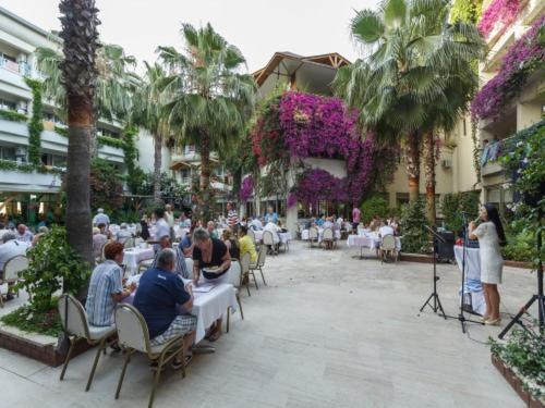 Venus Bieno Hotel 4*